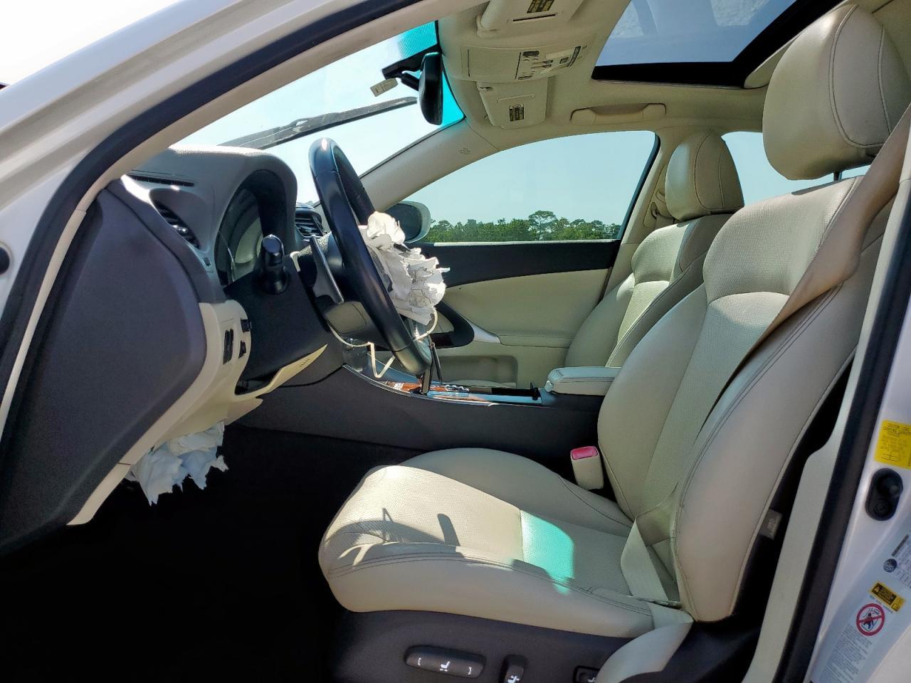 2013 LEXUS Is