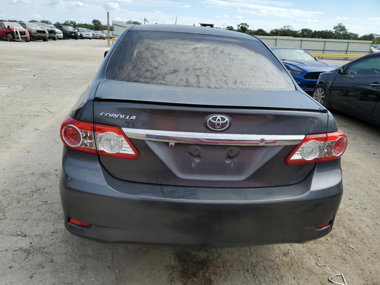 2013 TOYOTA COROLLA