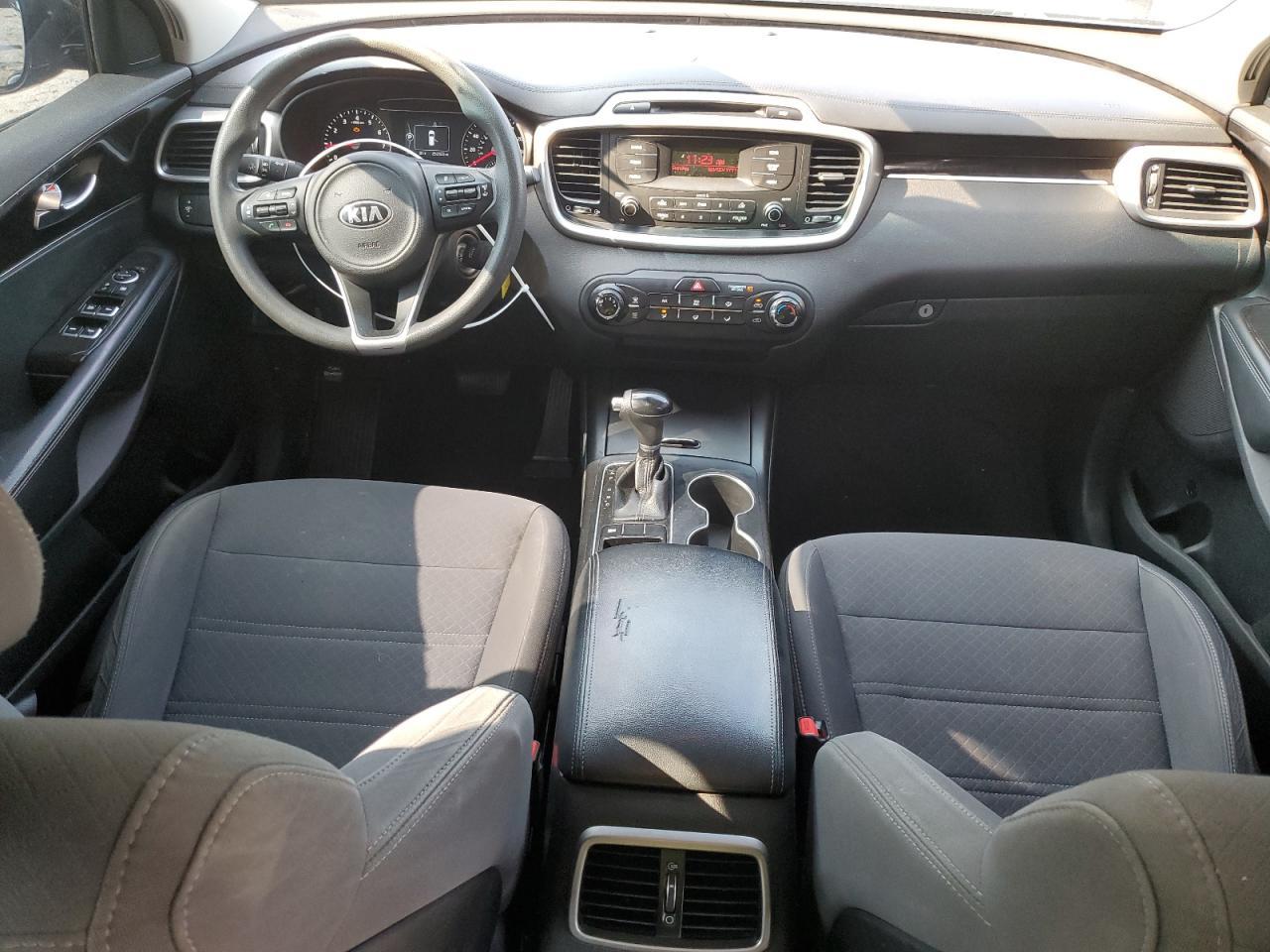 2017 KIA SORENTO
