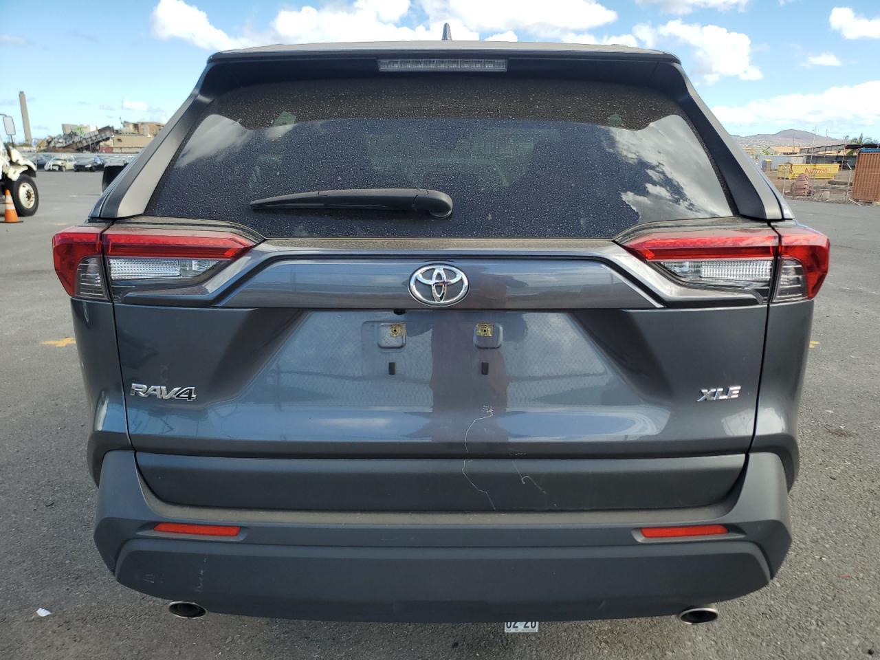 2019 TOYOTA RAV4