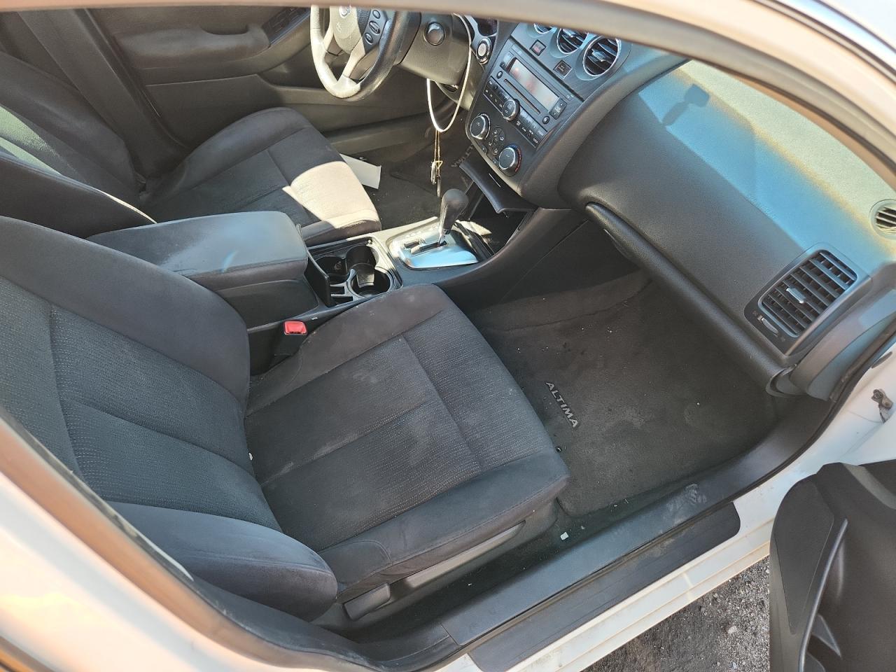 2012 NISSAN ALTIMA