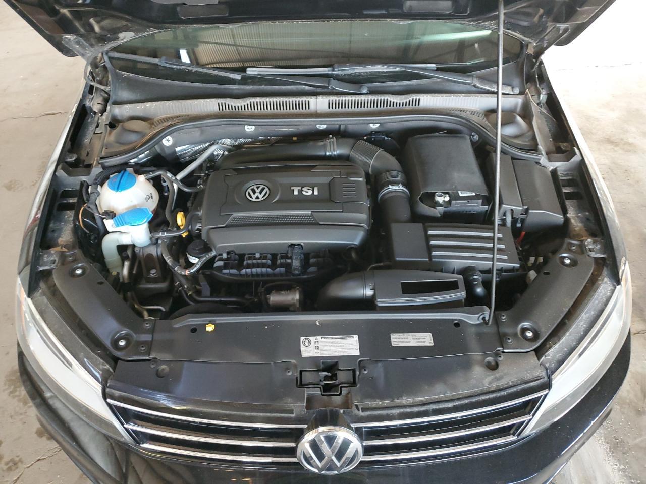 2015 VOLKSWAGEN JETTA