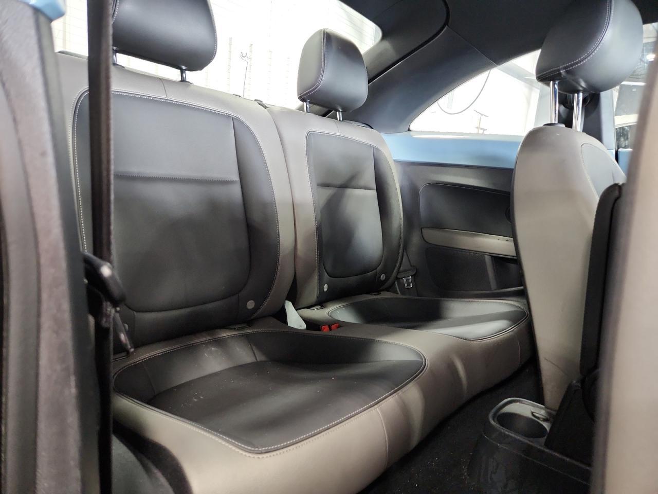 2014 VOLKSWAGEN Beetle