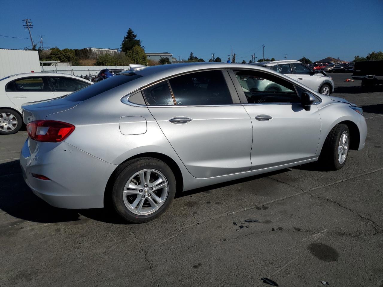 2017 CHEVROLET CRUZE