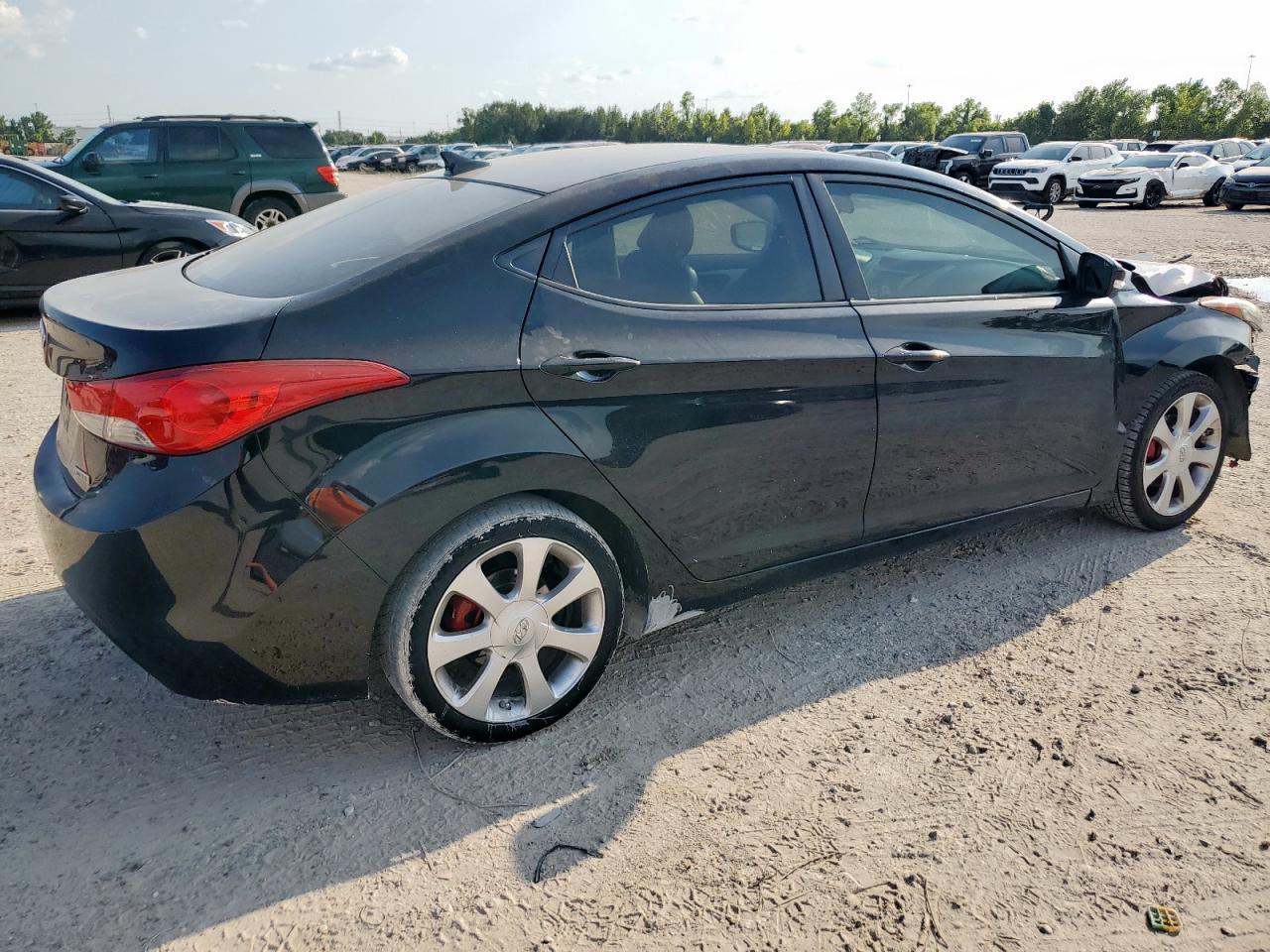 2012 HYUNDAI ELANTRA