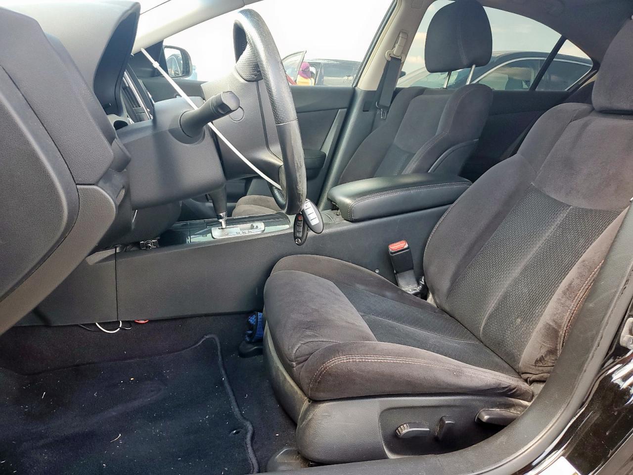 2014 NISSAN Maxima