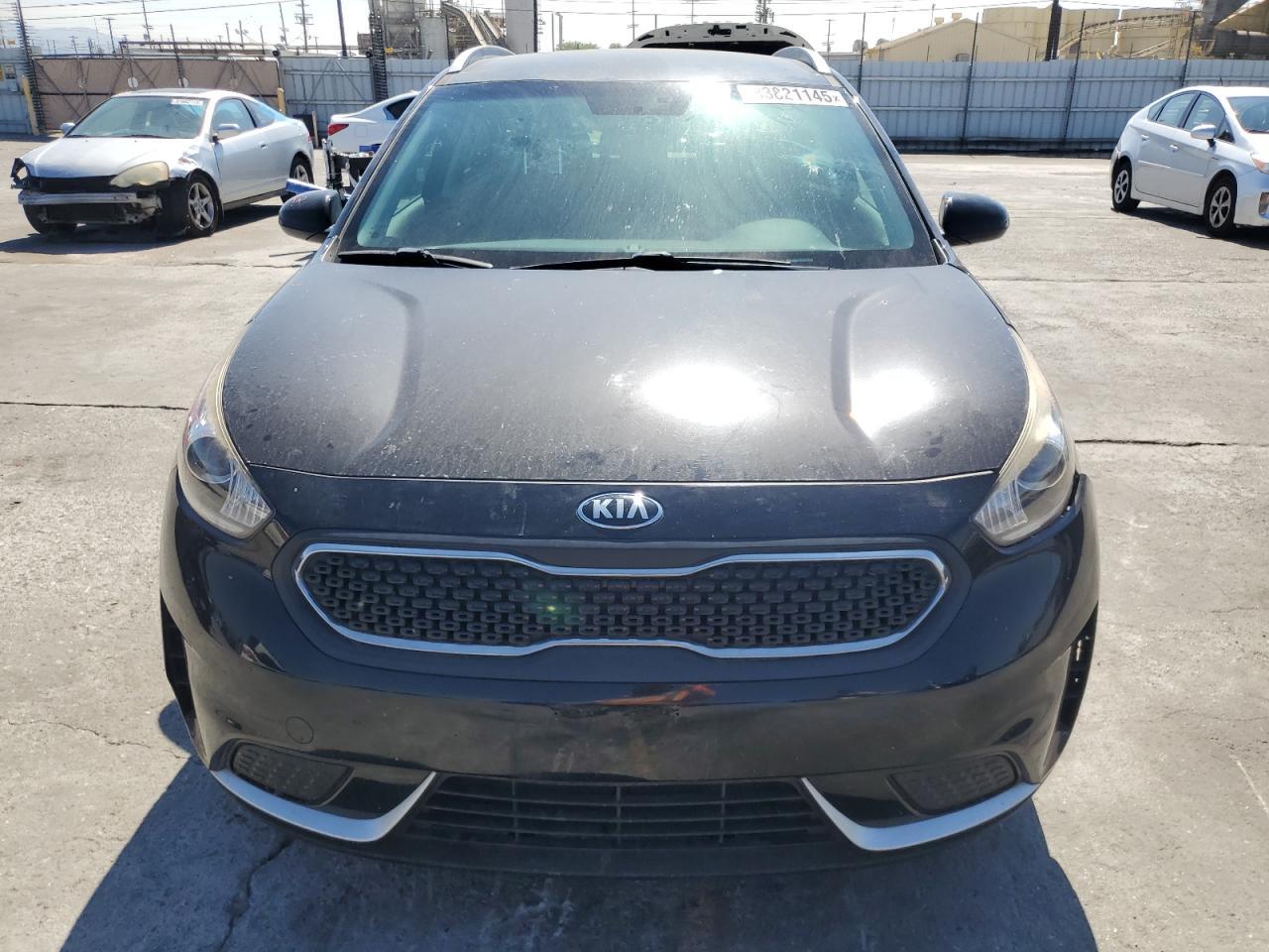 2017 KIA Niro