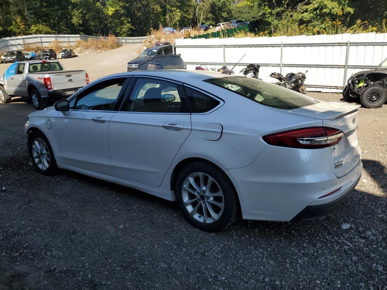 2019 FORD FUSION