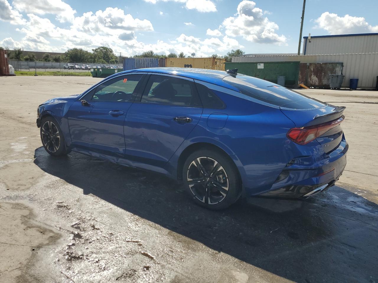 2022 KIA K5