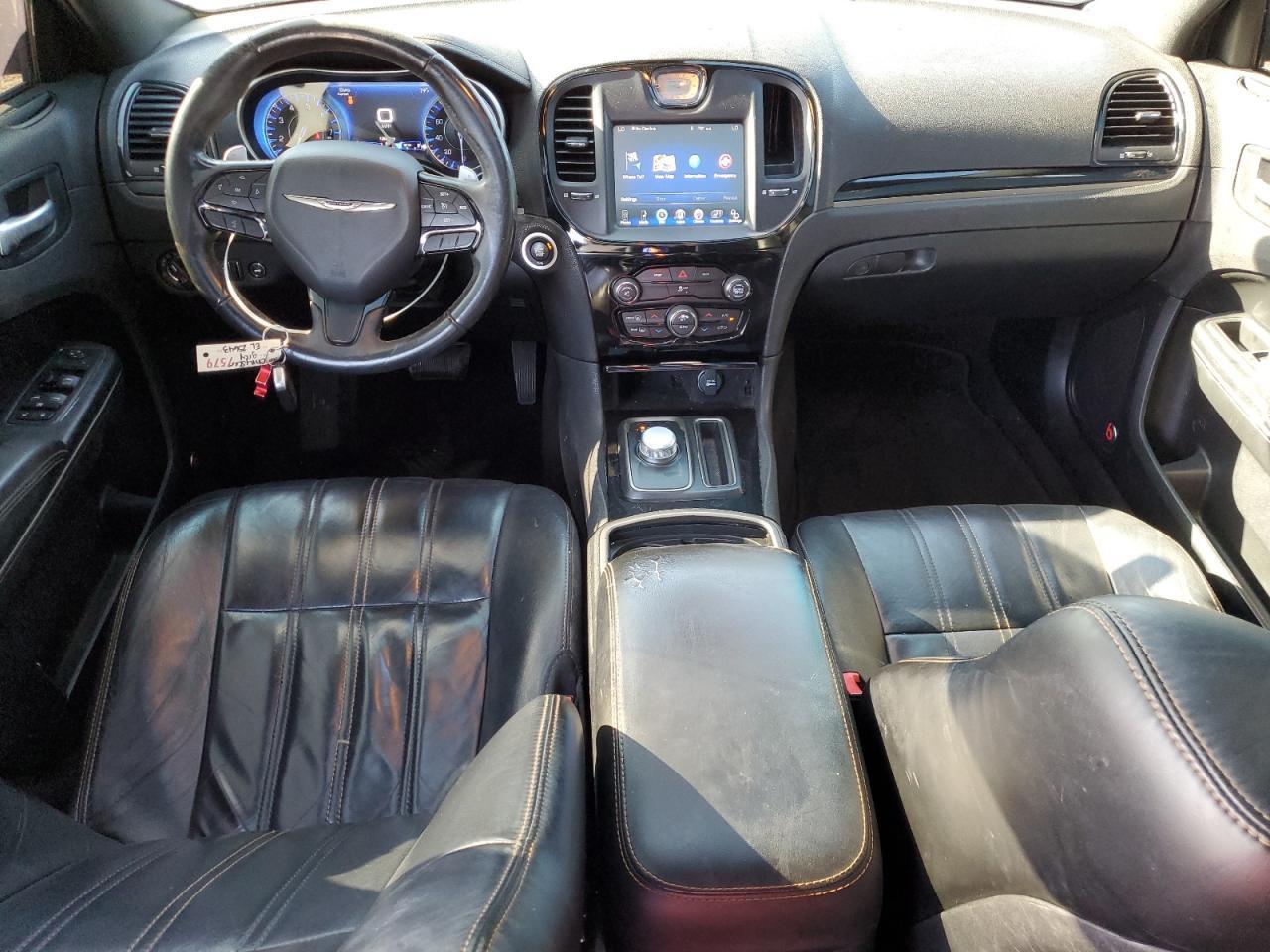 2016 CHRYSLER 300