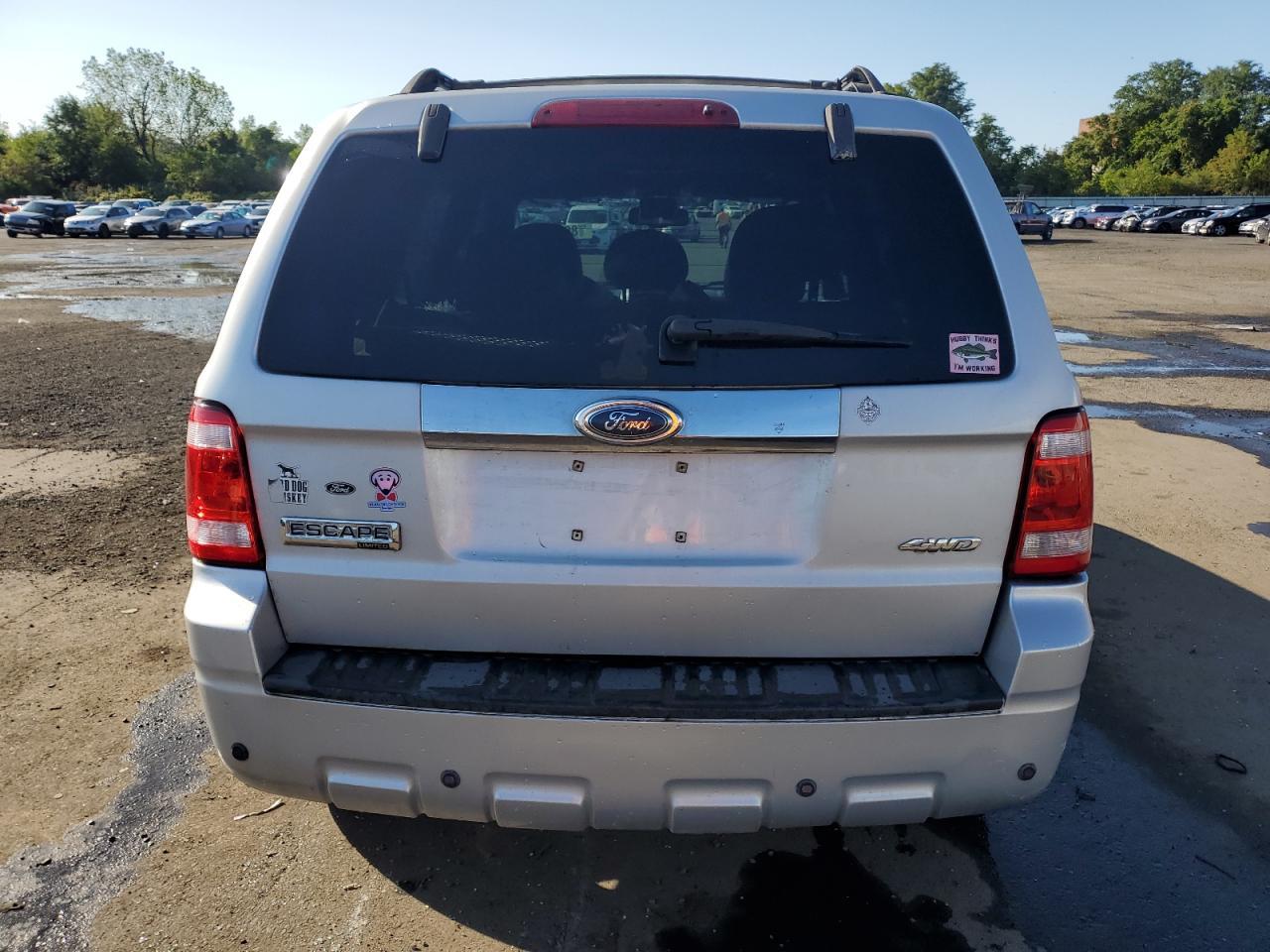 2008 FORD ESCAPE