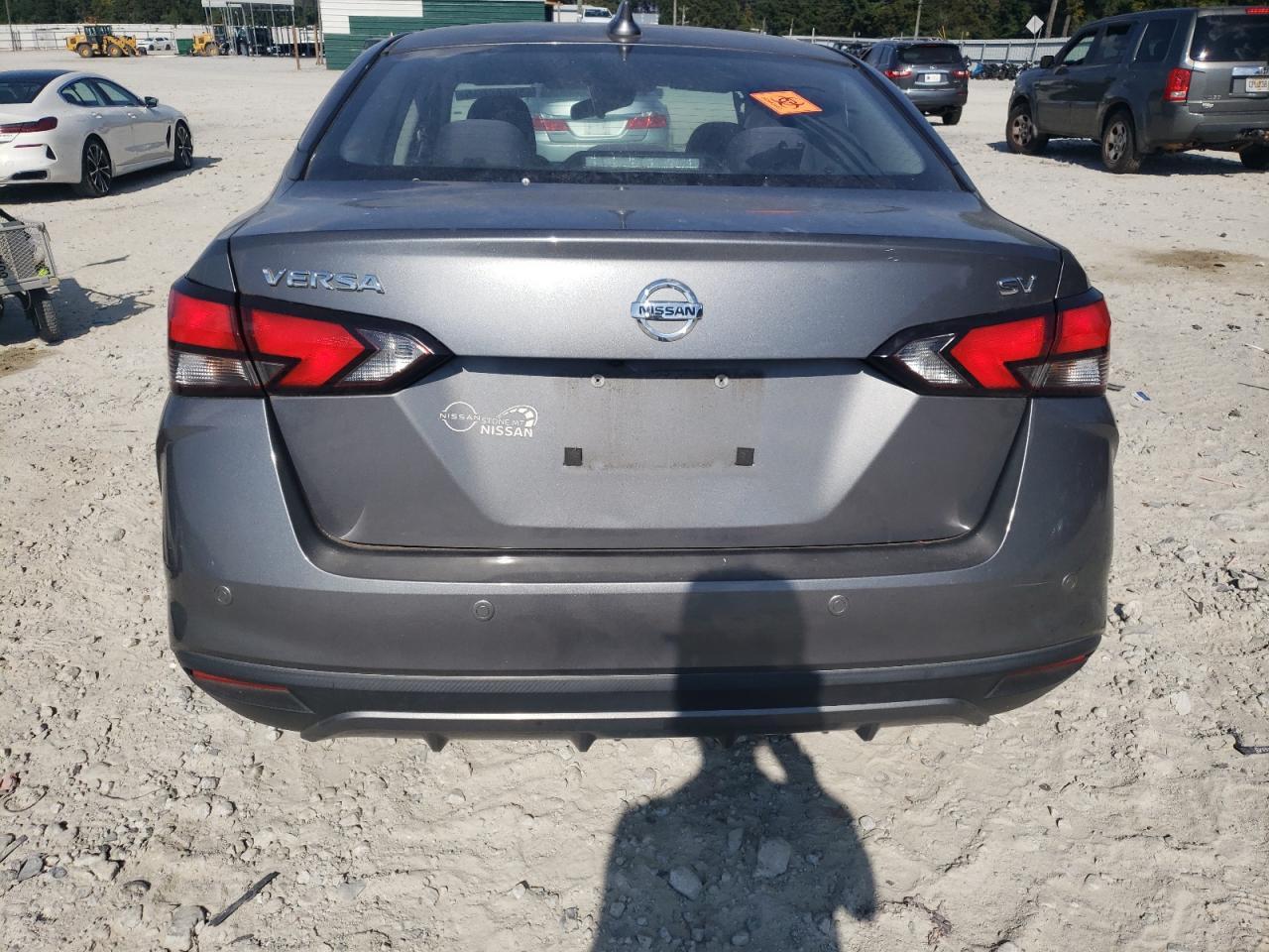 2021 NISSAN VERSA