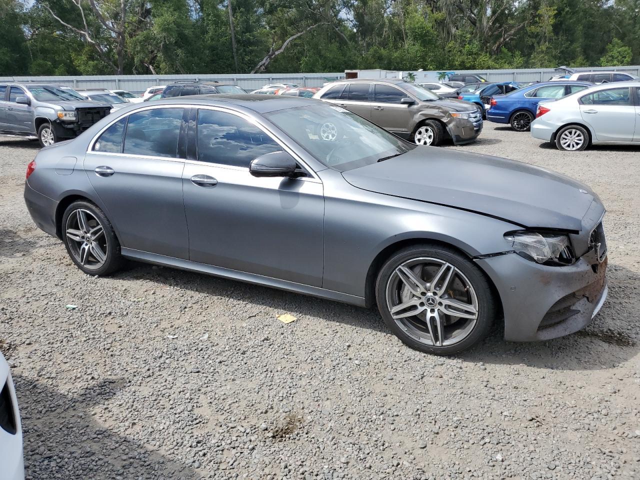 2017 MERCEDES-BENZ E-Class