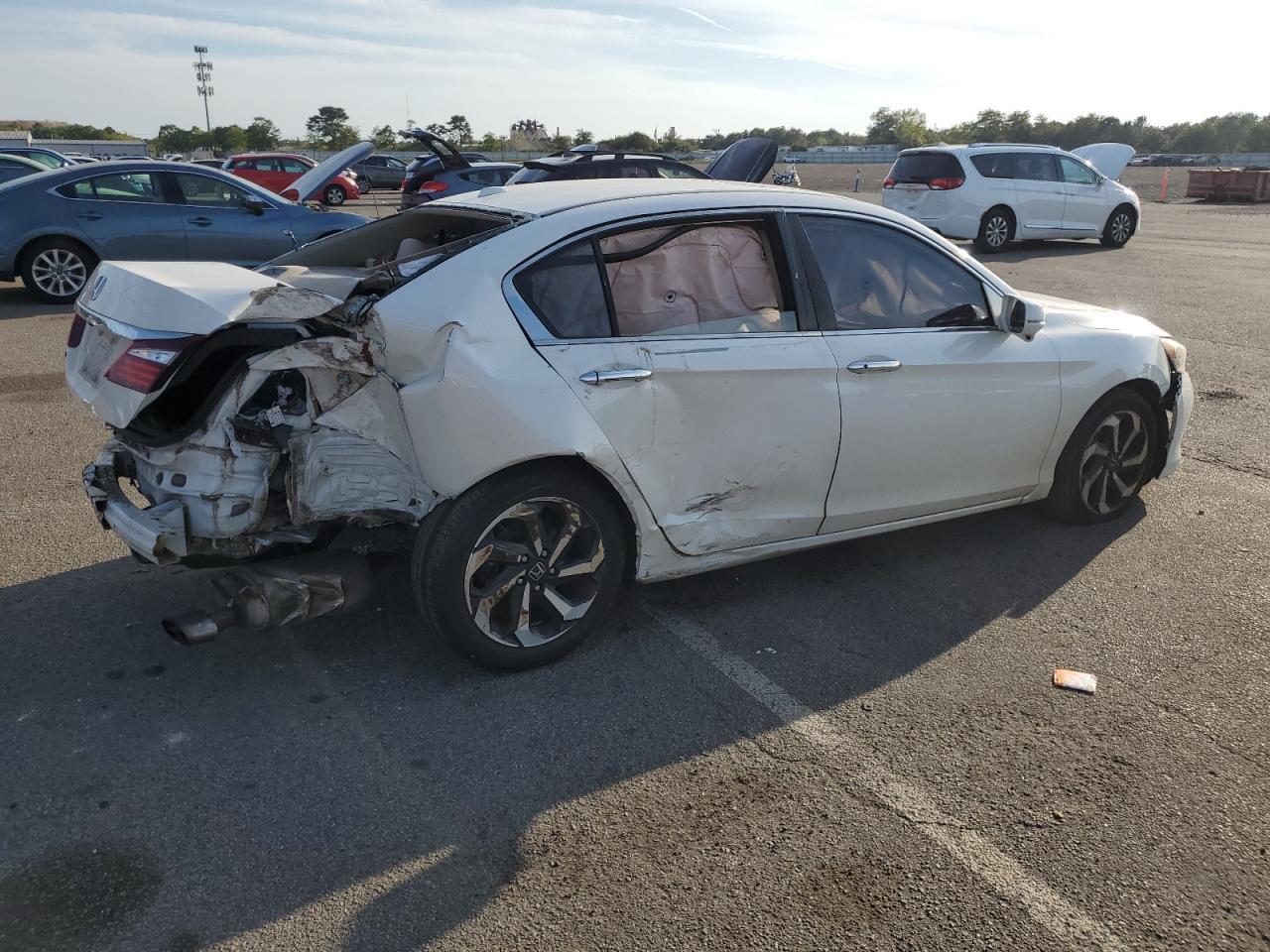 2017 HONDA ACCORD
