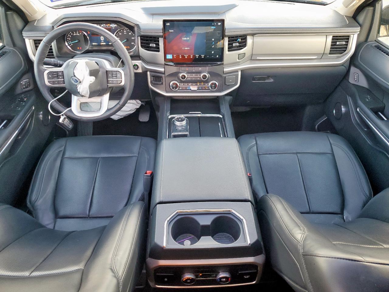 2022 FORD Expedition