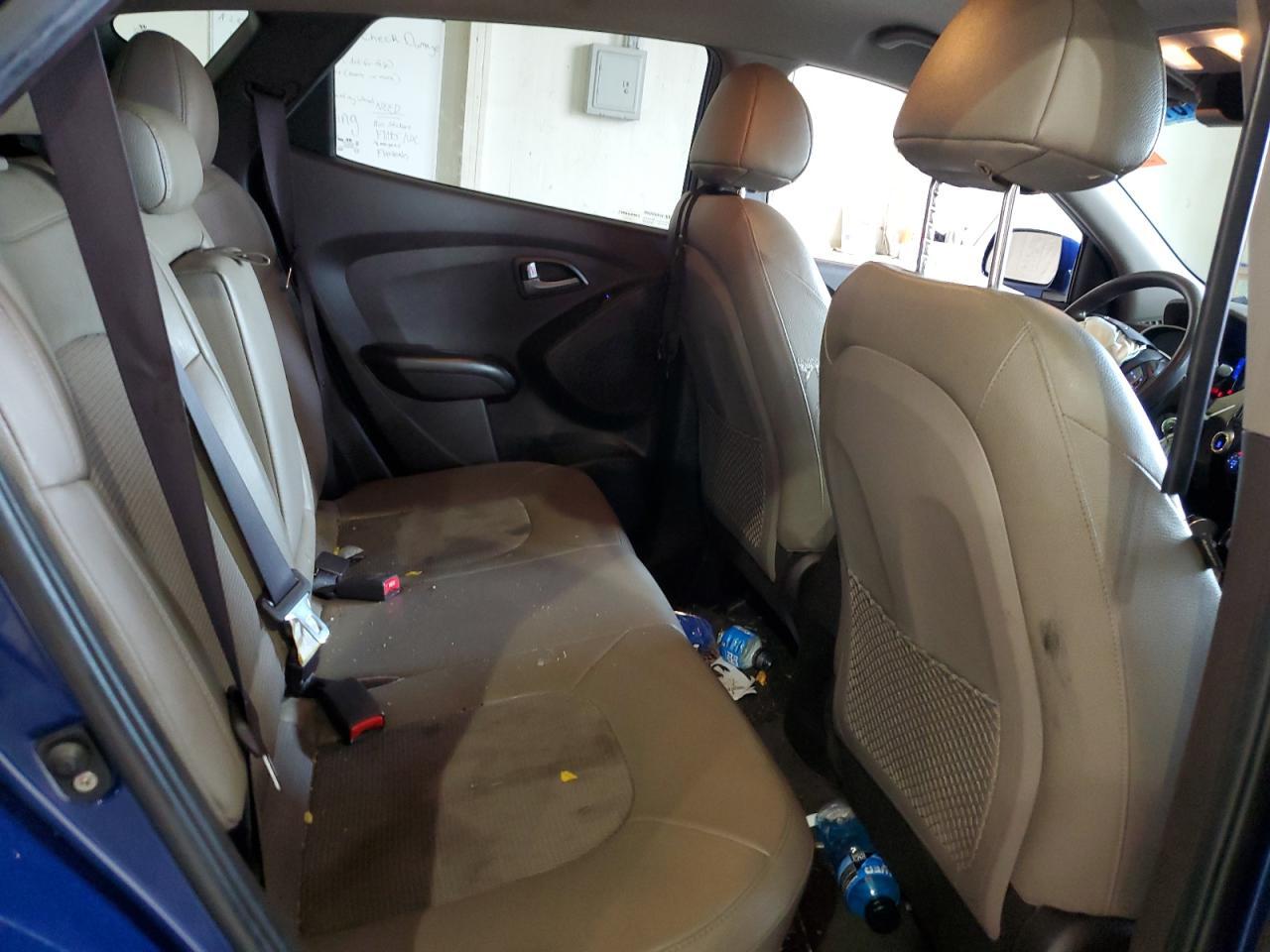 2015 HYUNDAI TUCSON