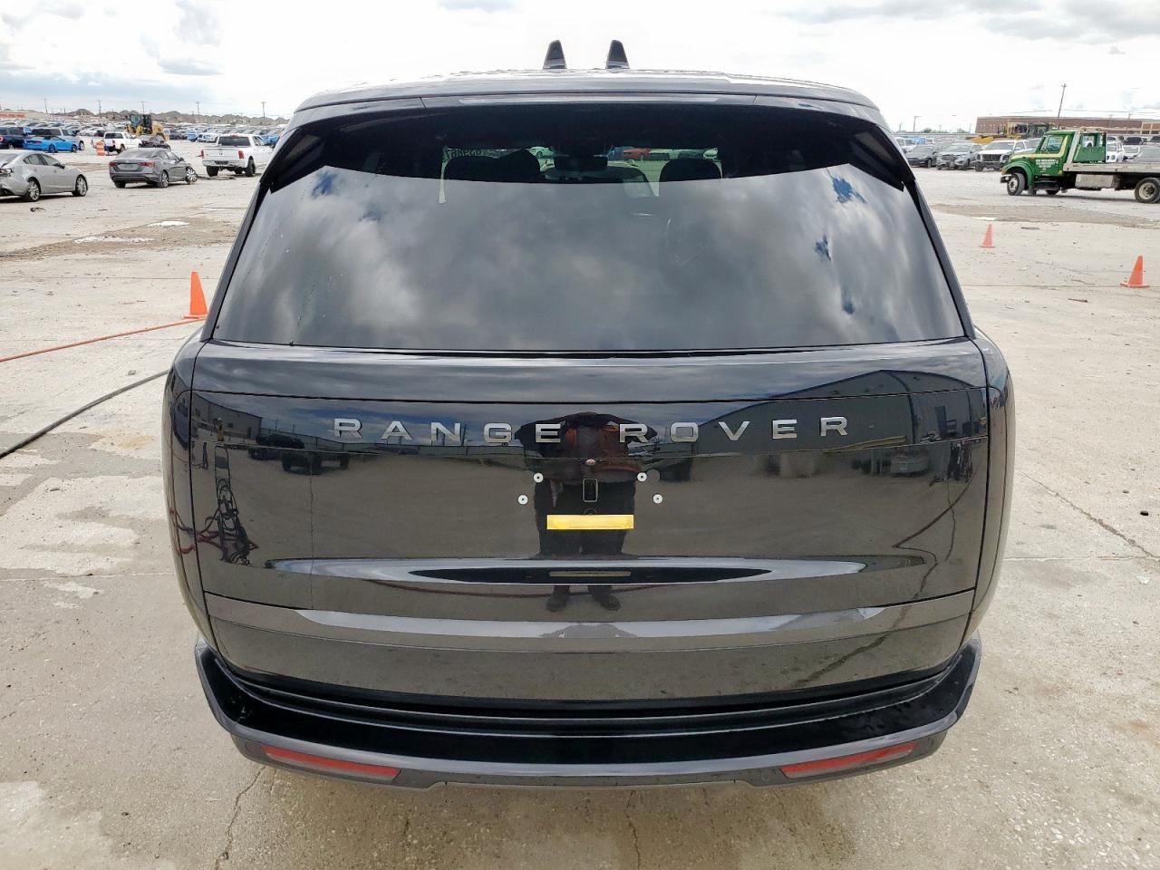 2025 LAND ROVER RANGE ROVER