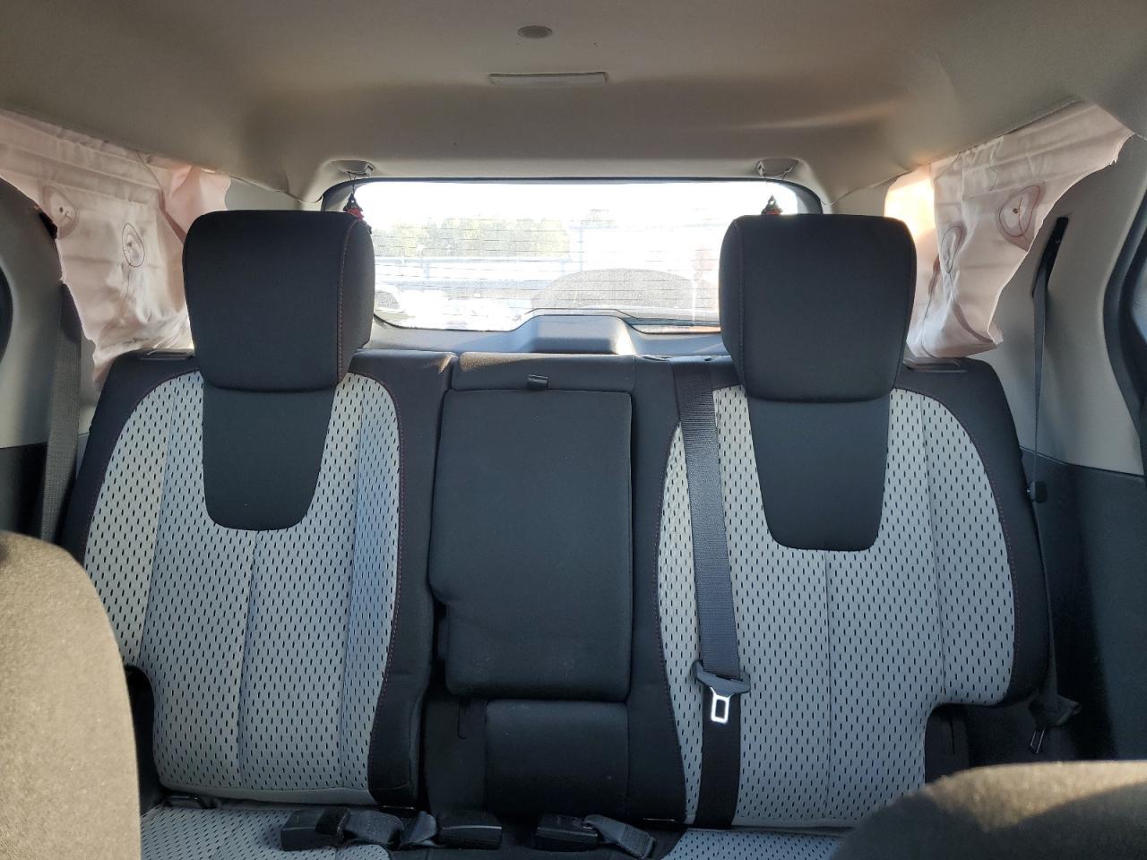 2011 CHEVROLET EQUINOX
