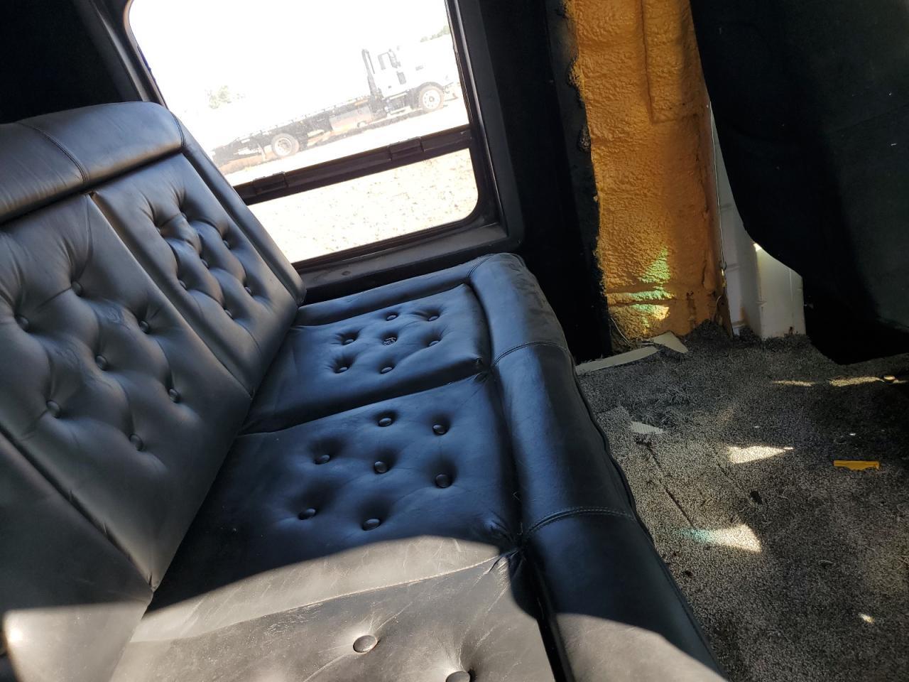 1983 FORD ECONOLINE