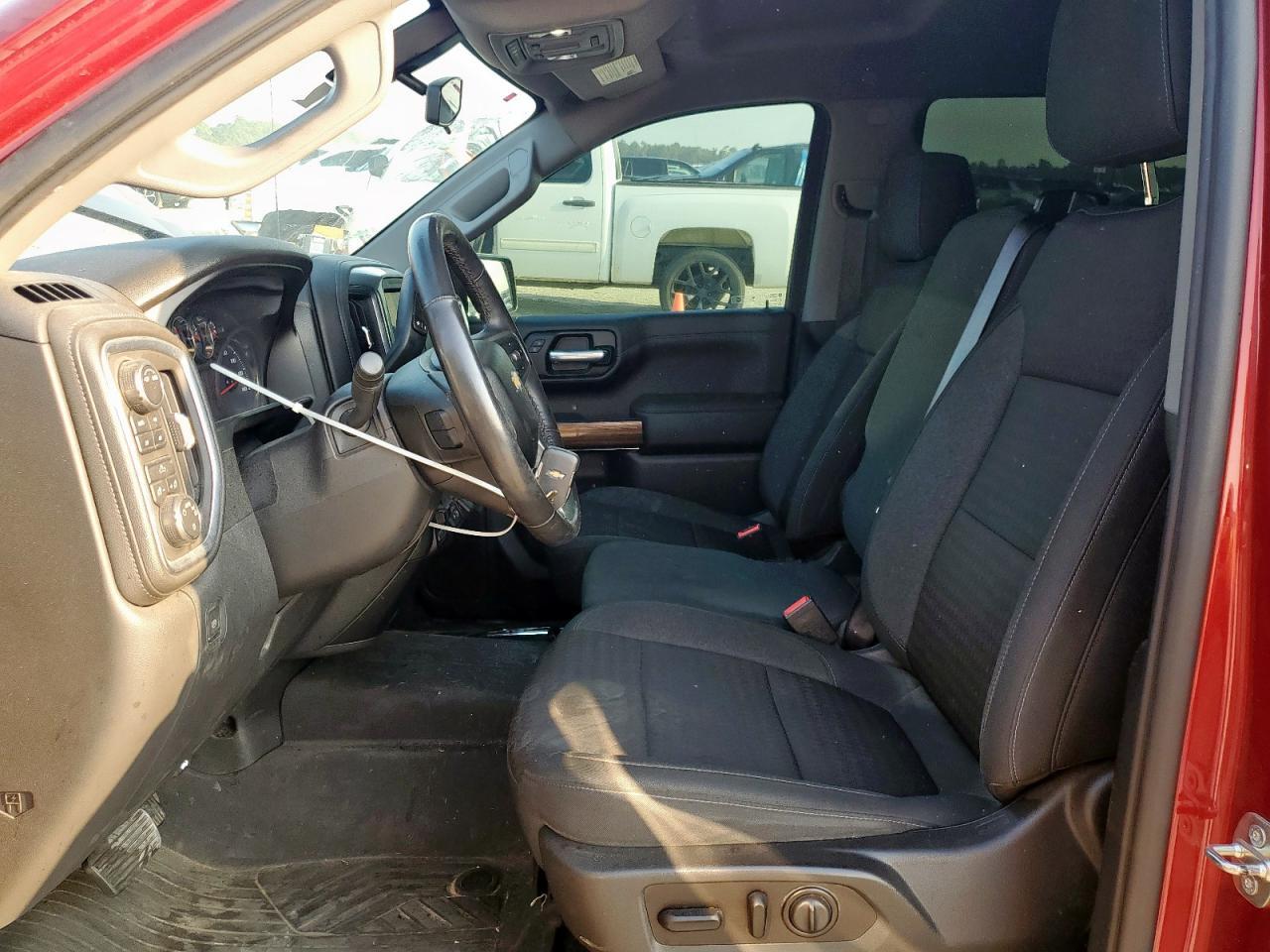 2021 CHEVROLET Silverado