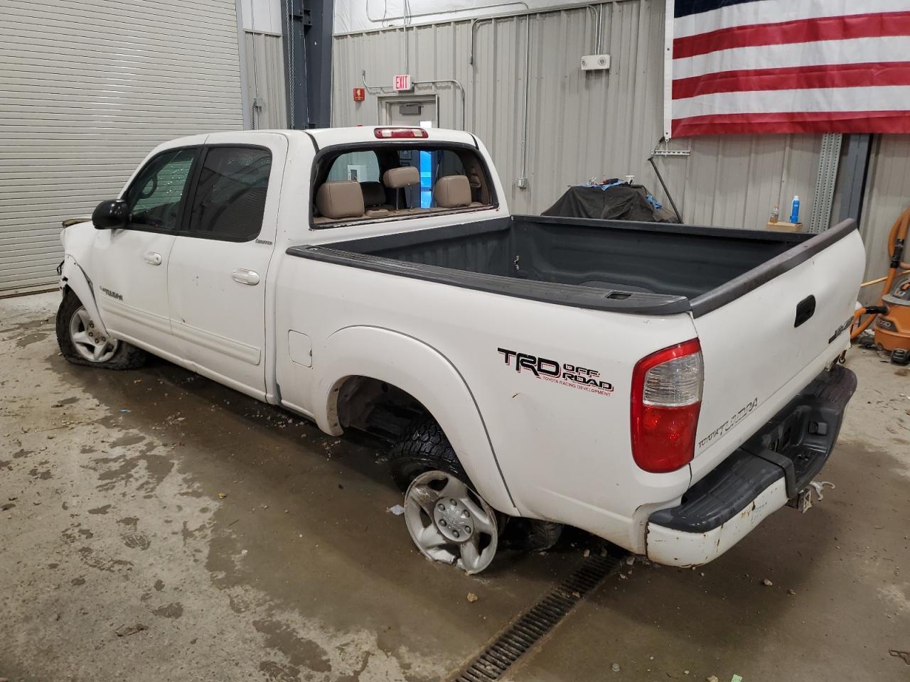 2004 TOYOTA TUNDRA