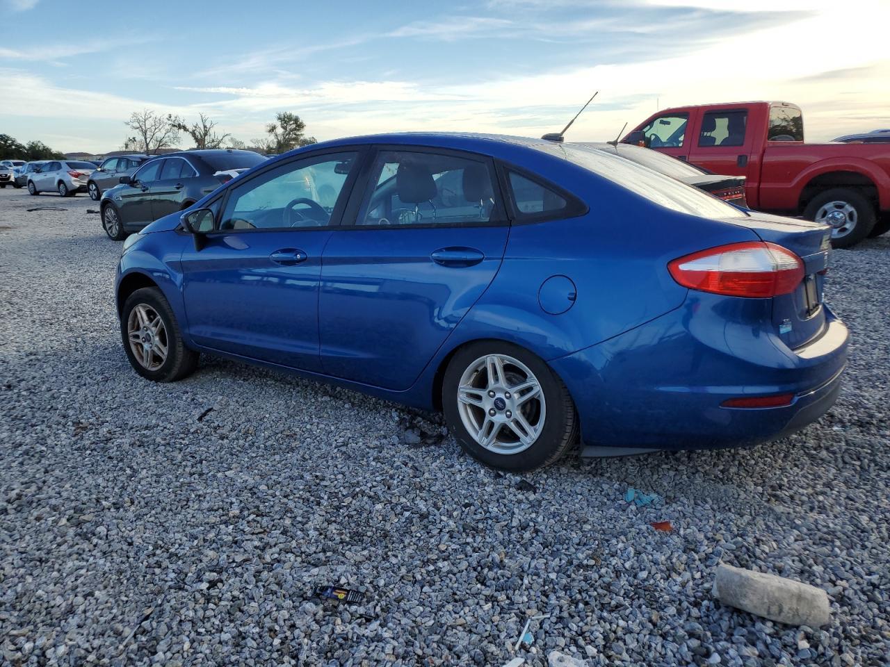 2018 FORD Fiesta