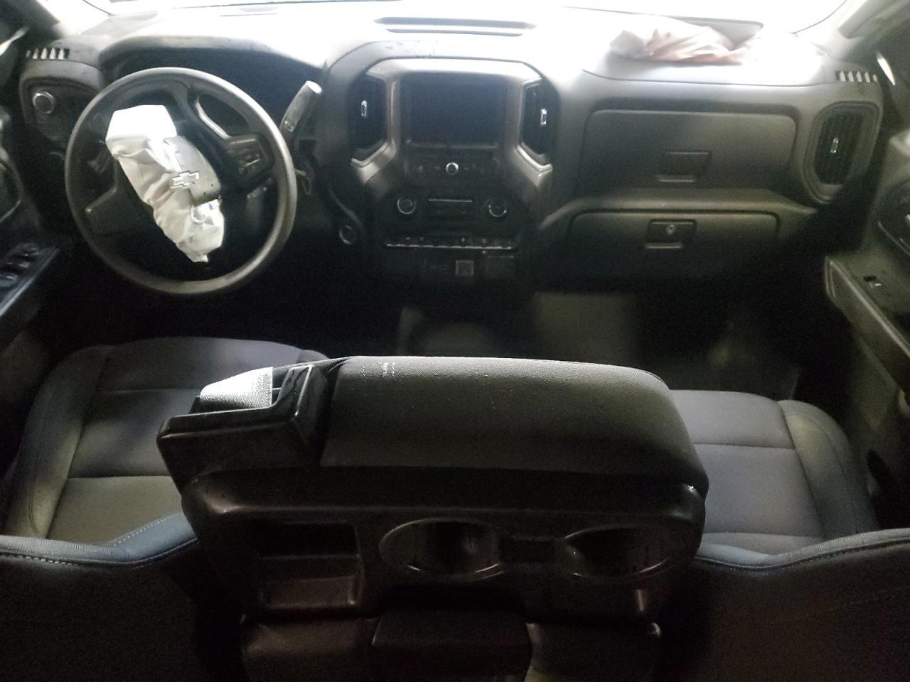 2023 CHEVROLET Silverado