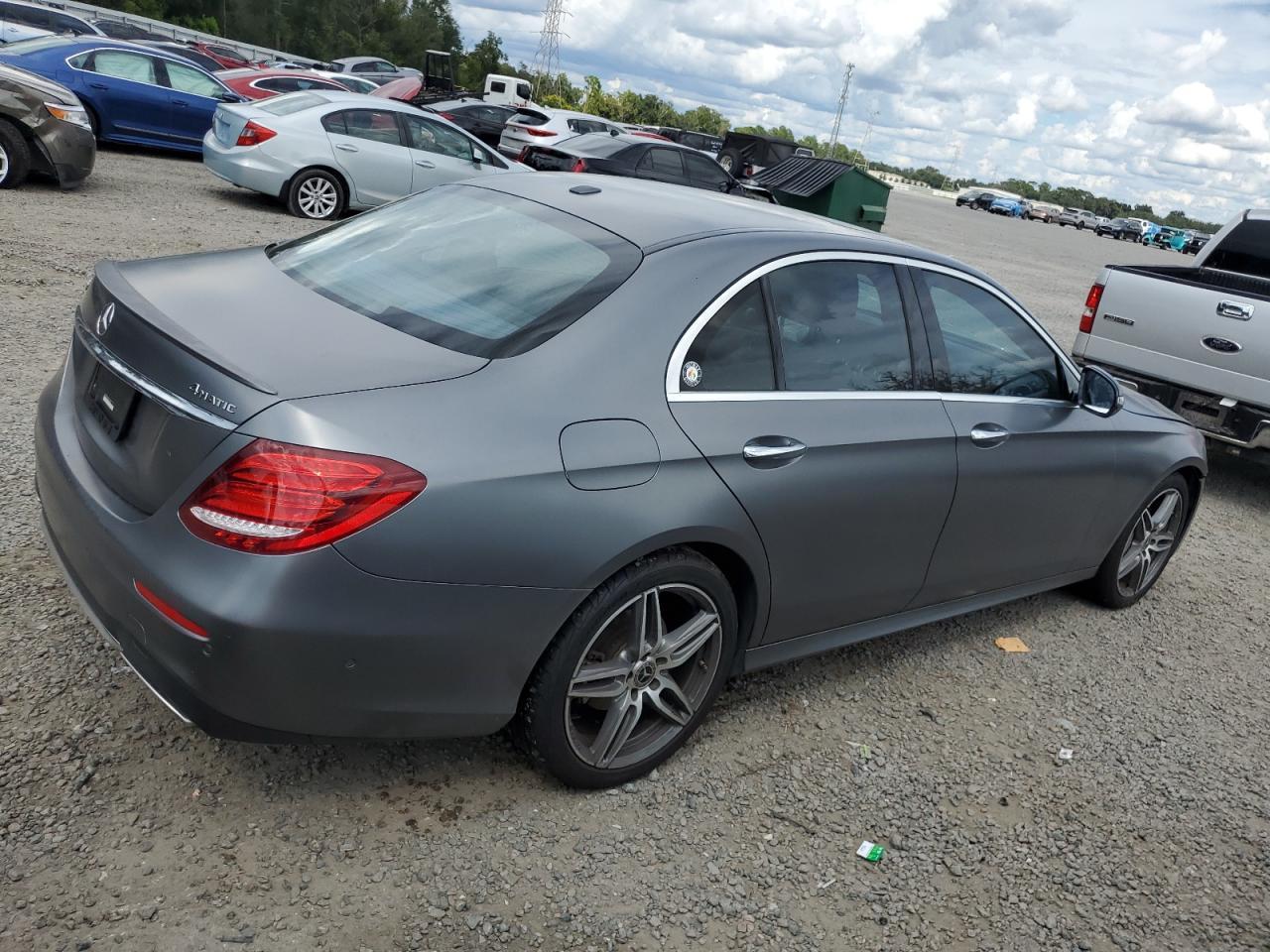 2017 MERCEDES-BENZ E-Class