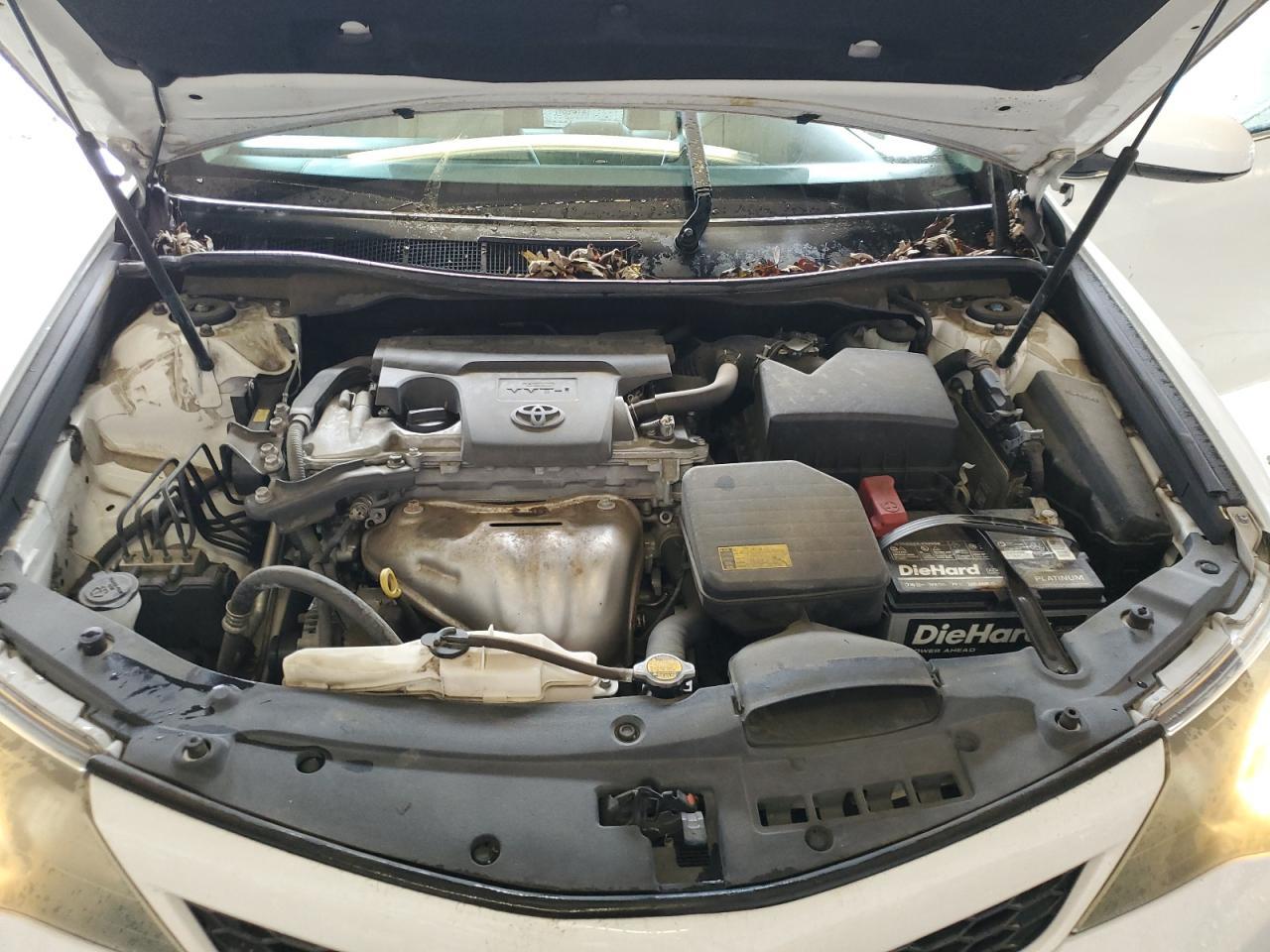 2014 TOYOTA CAMRY