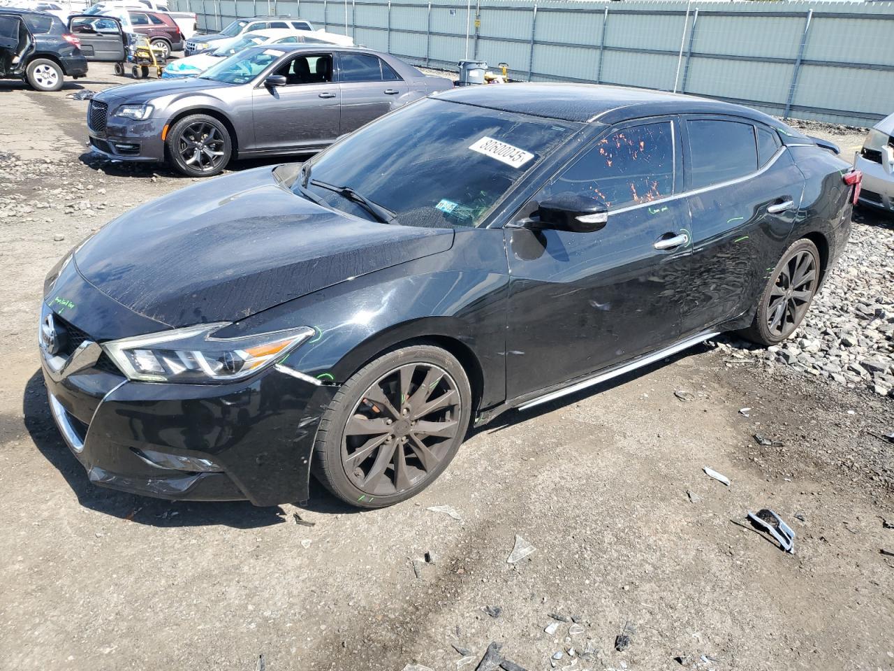 2017 NISSAN Maxima