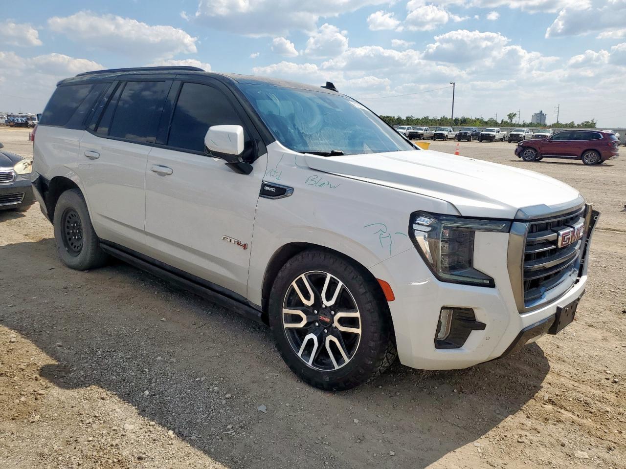 2021 GMC Yukon