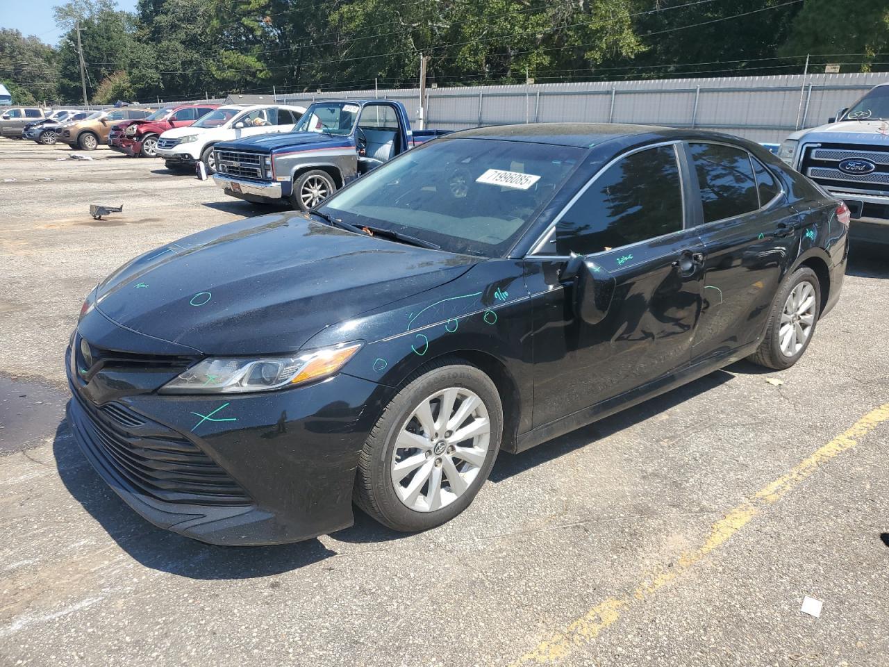 2018 TOYOTA CAMRY