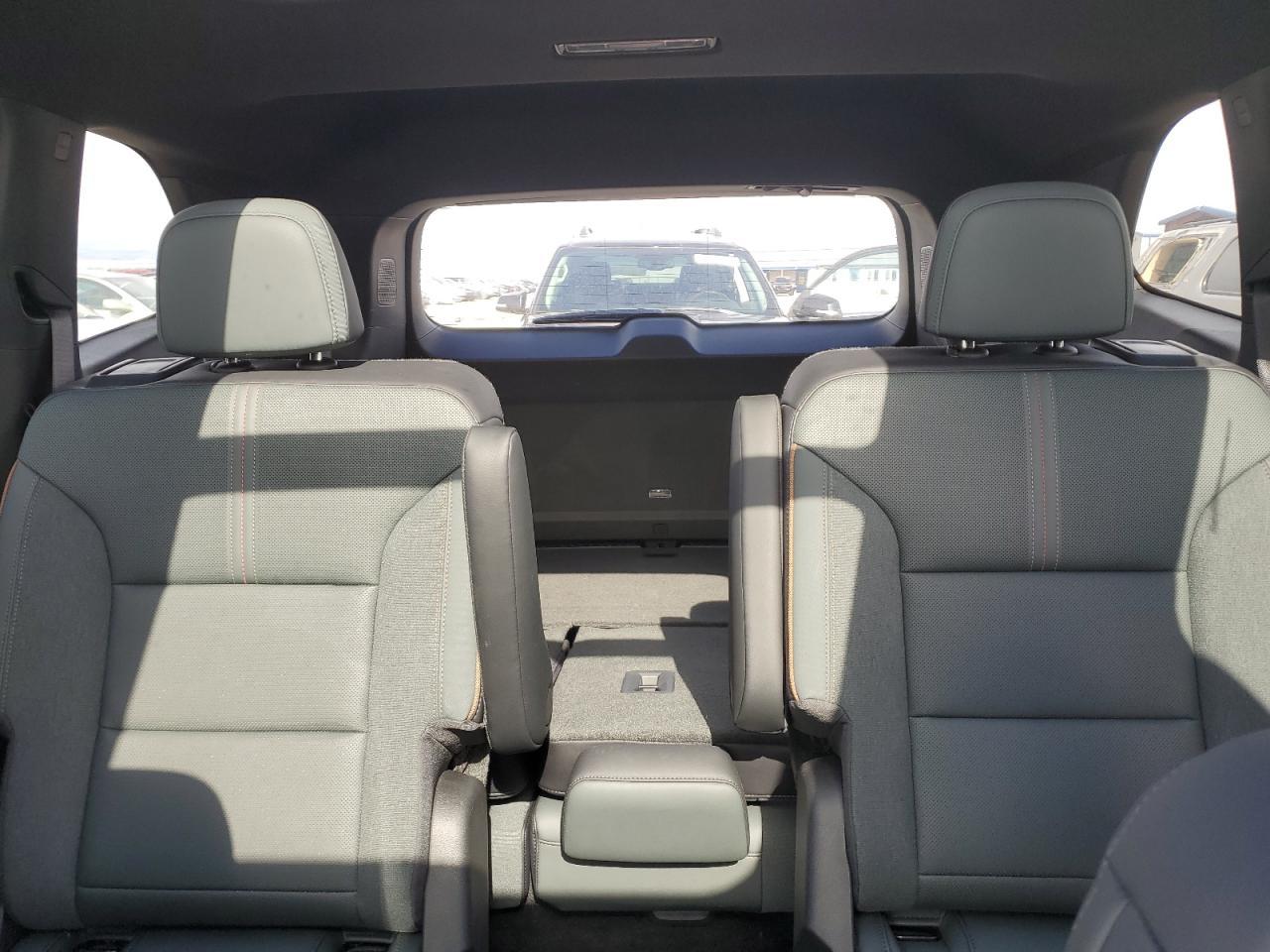 2024 GMC ACADIA