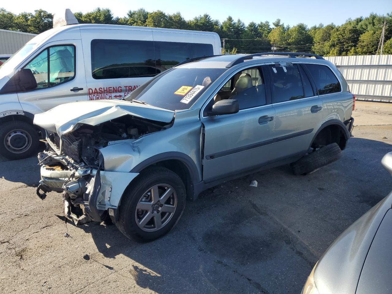 2004 VOLVO XC90