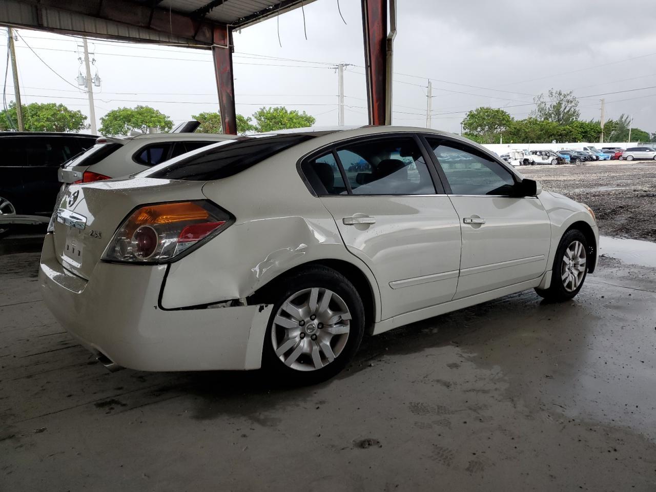 2012 NISSAN ALTIMA
