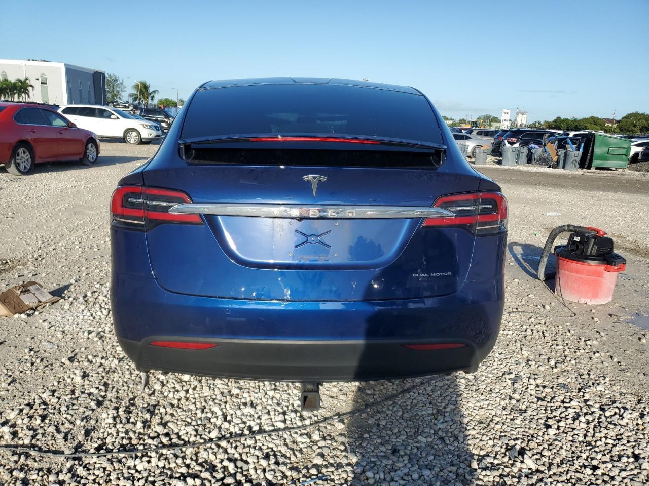 2020 TESLA MODEL X