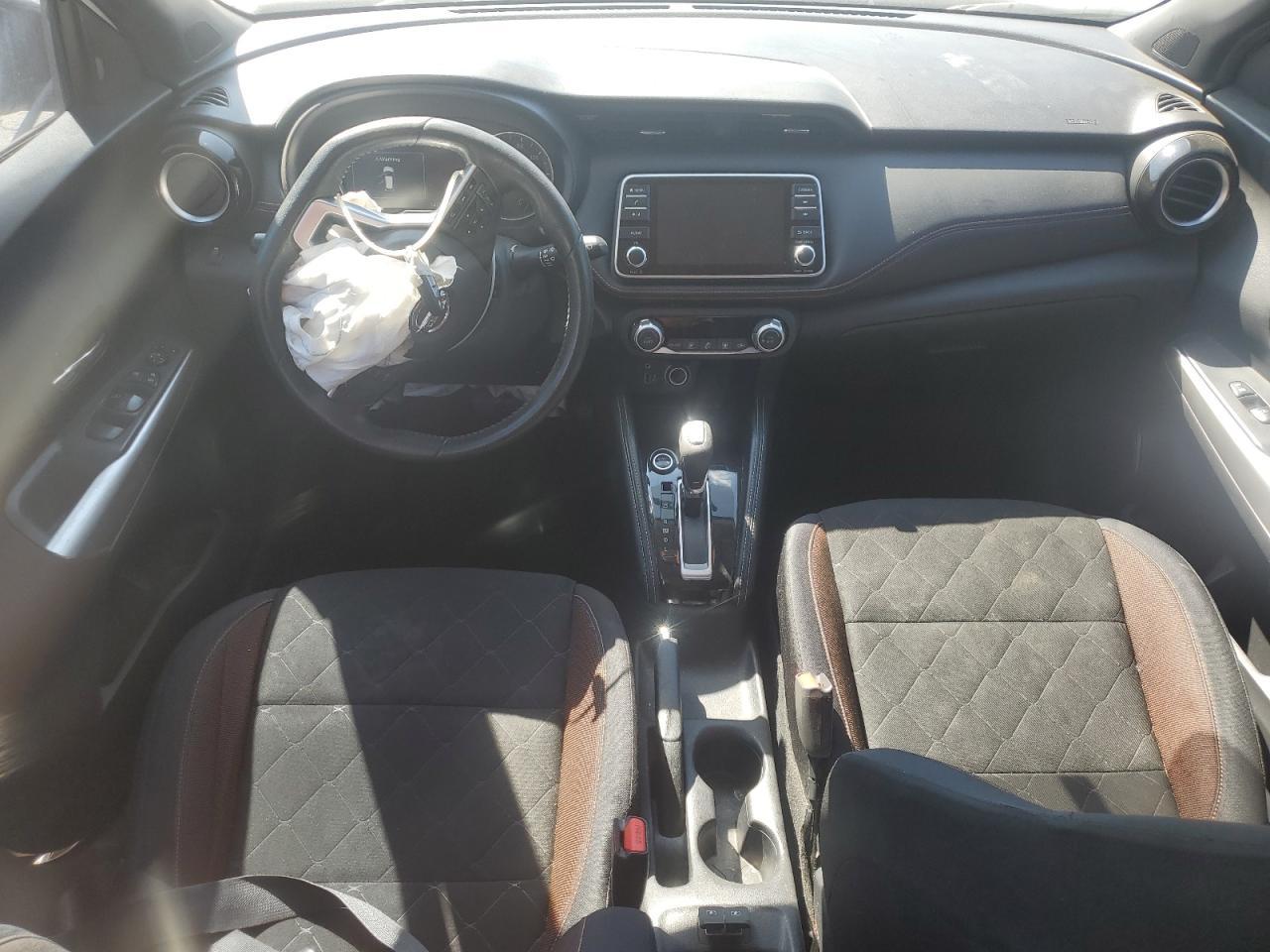 2018 NISSAN KICKS