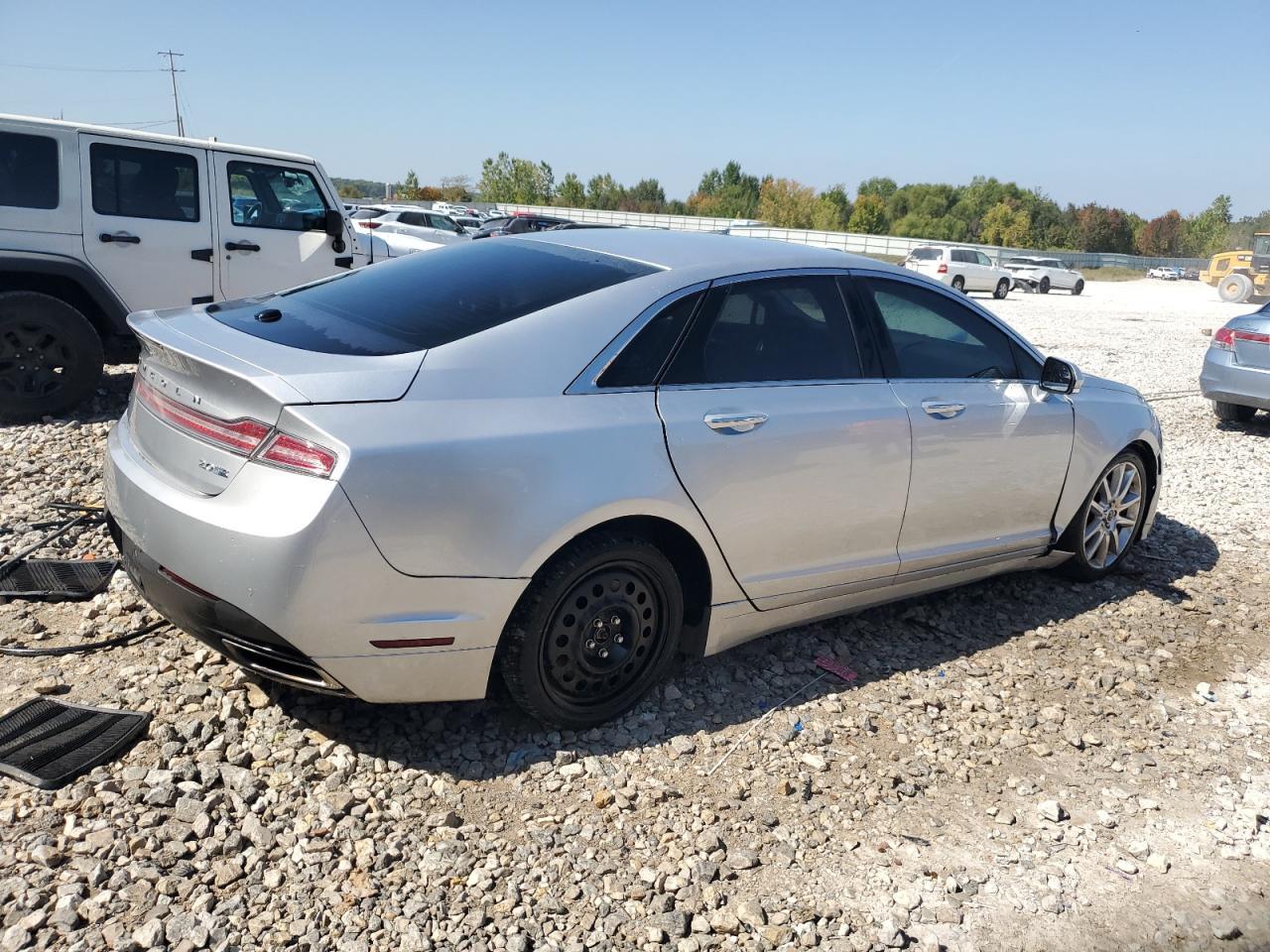 2016 LINCOLN MKZ
