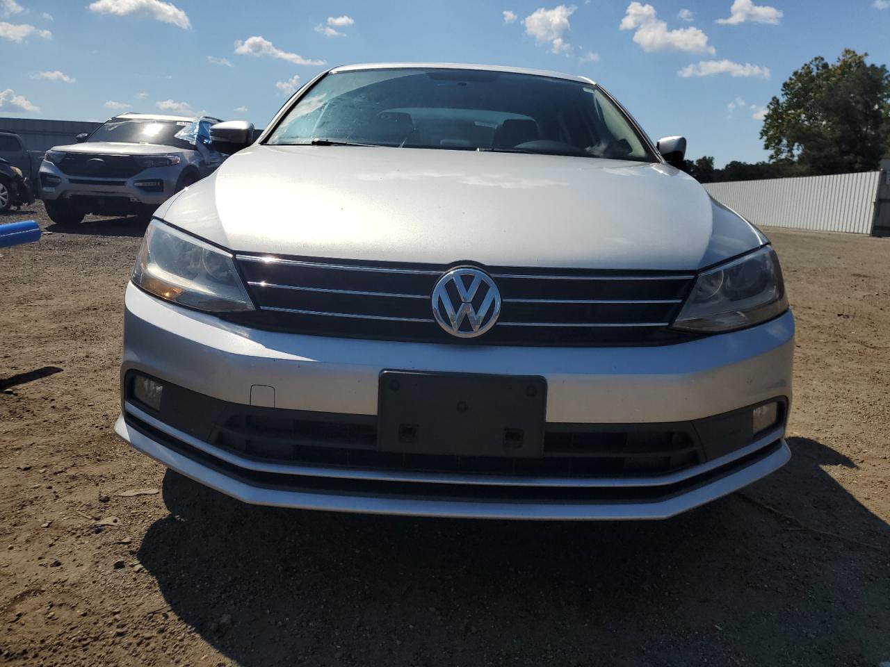 2015 VOLKSWAGEN JETTA