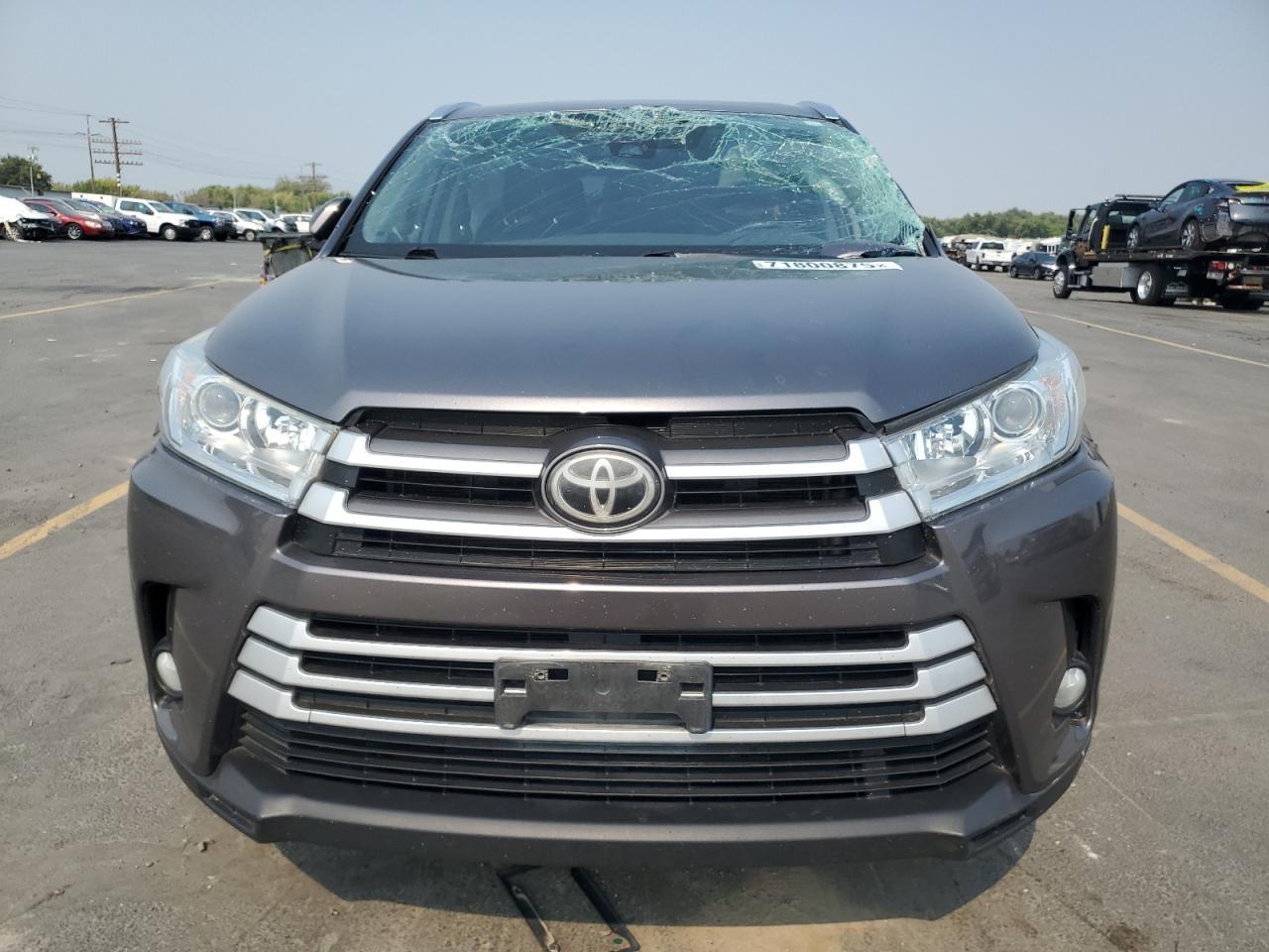 2019 TOYOTA HIGHLANDER