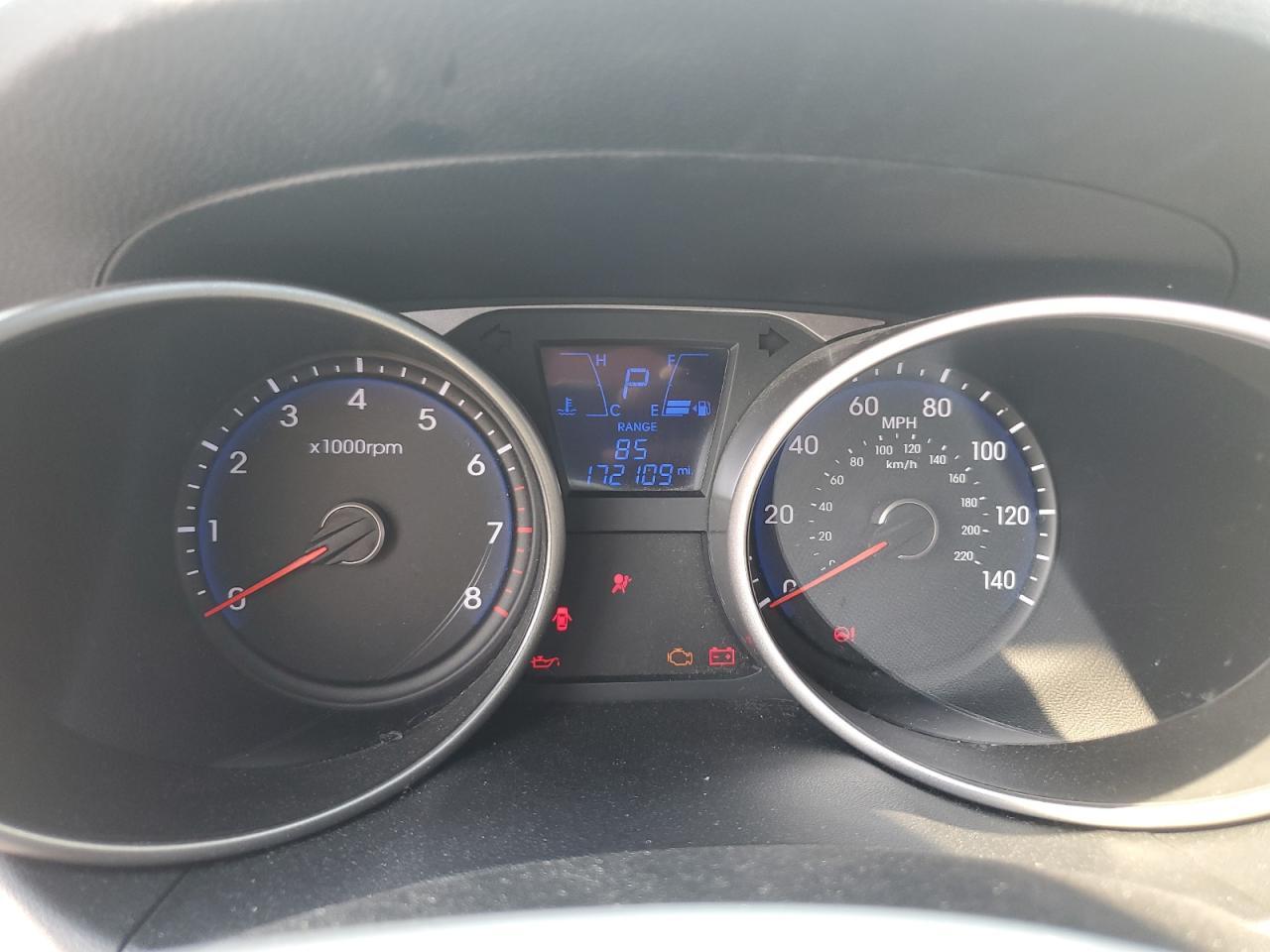 2015 HYUNDAI TUCSON