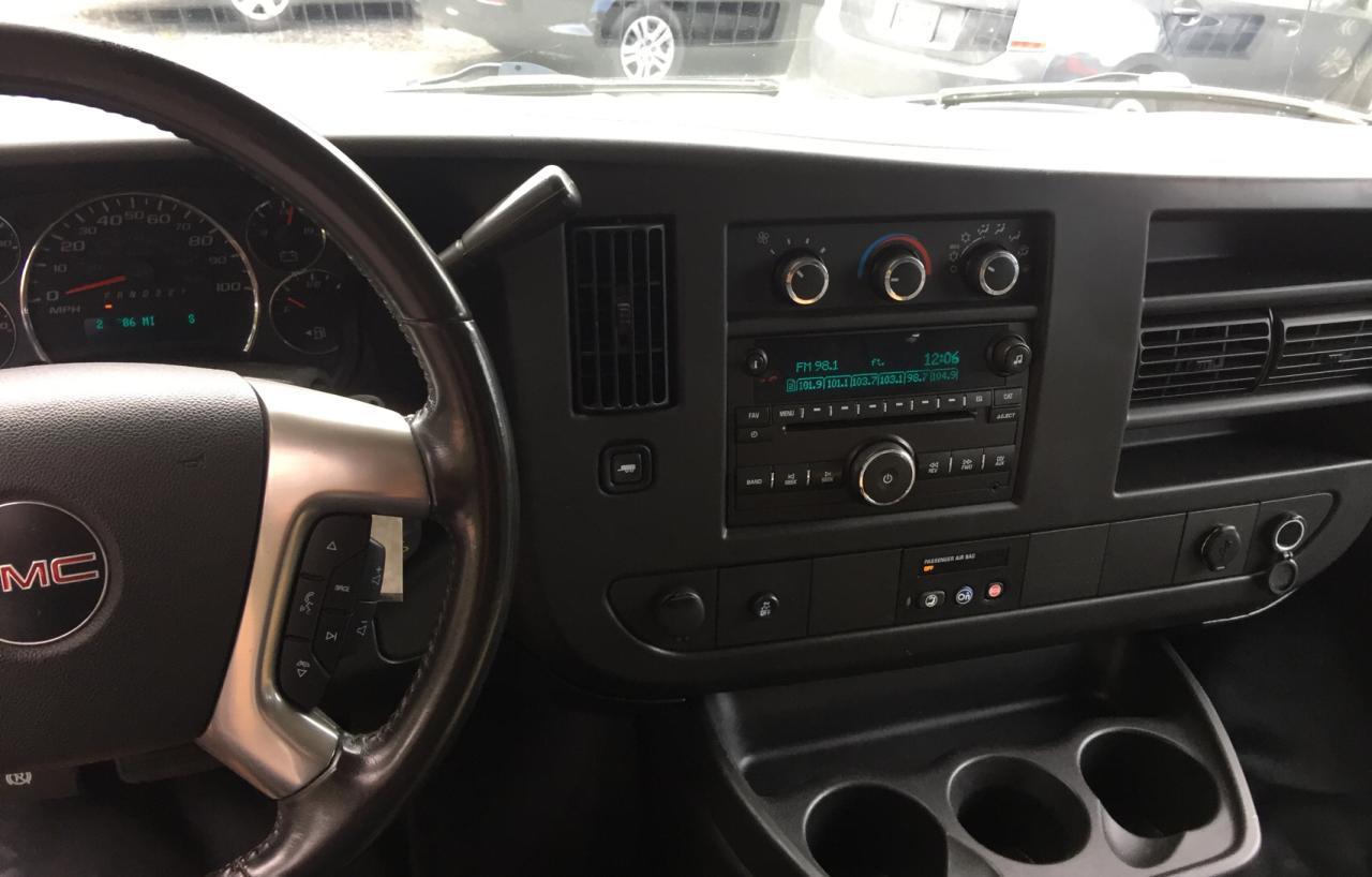 2014 GMC Savana