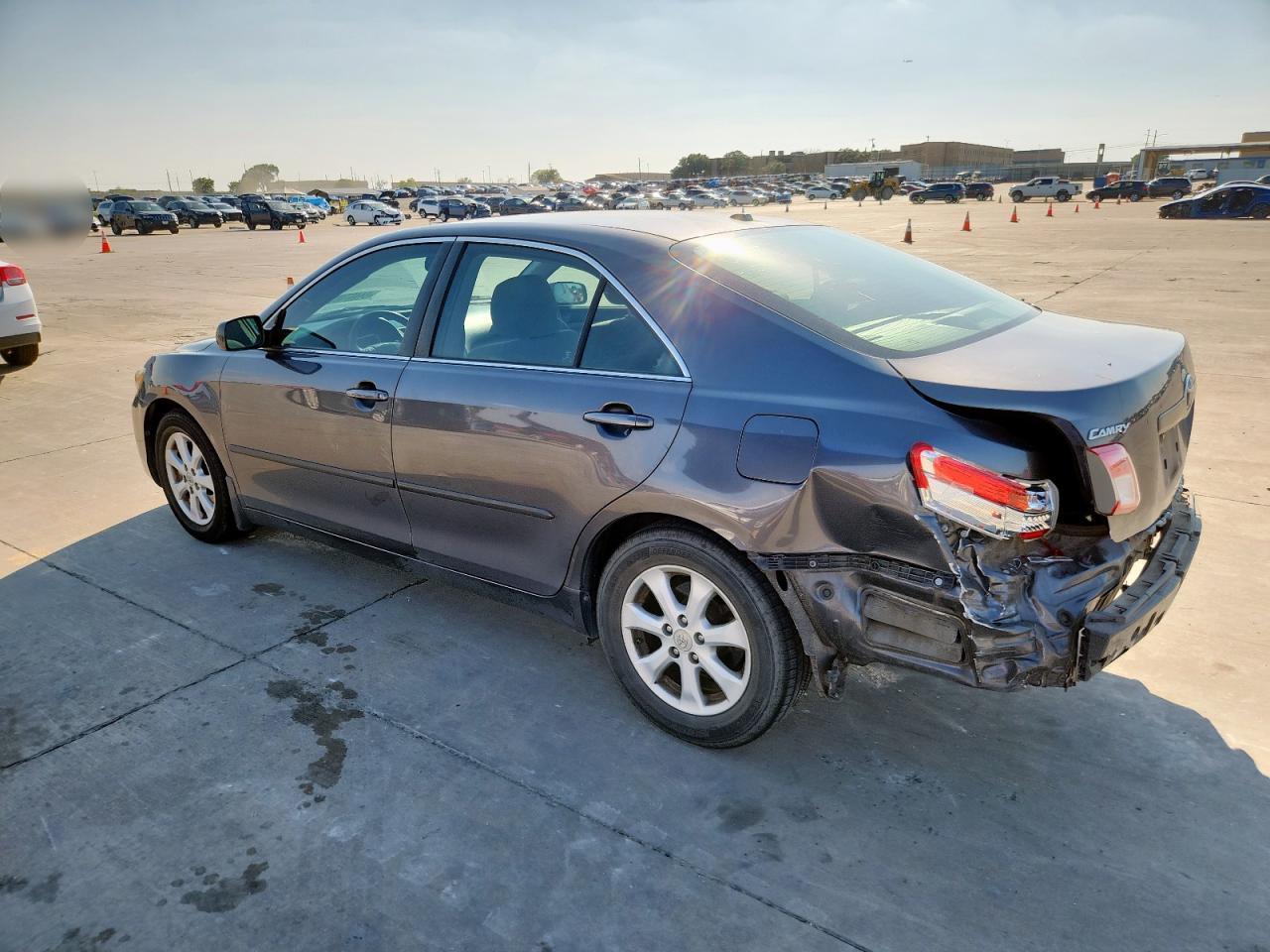 2011 TOYOTA CAMRY
