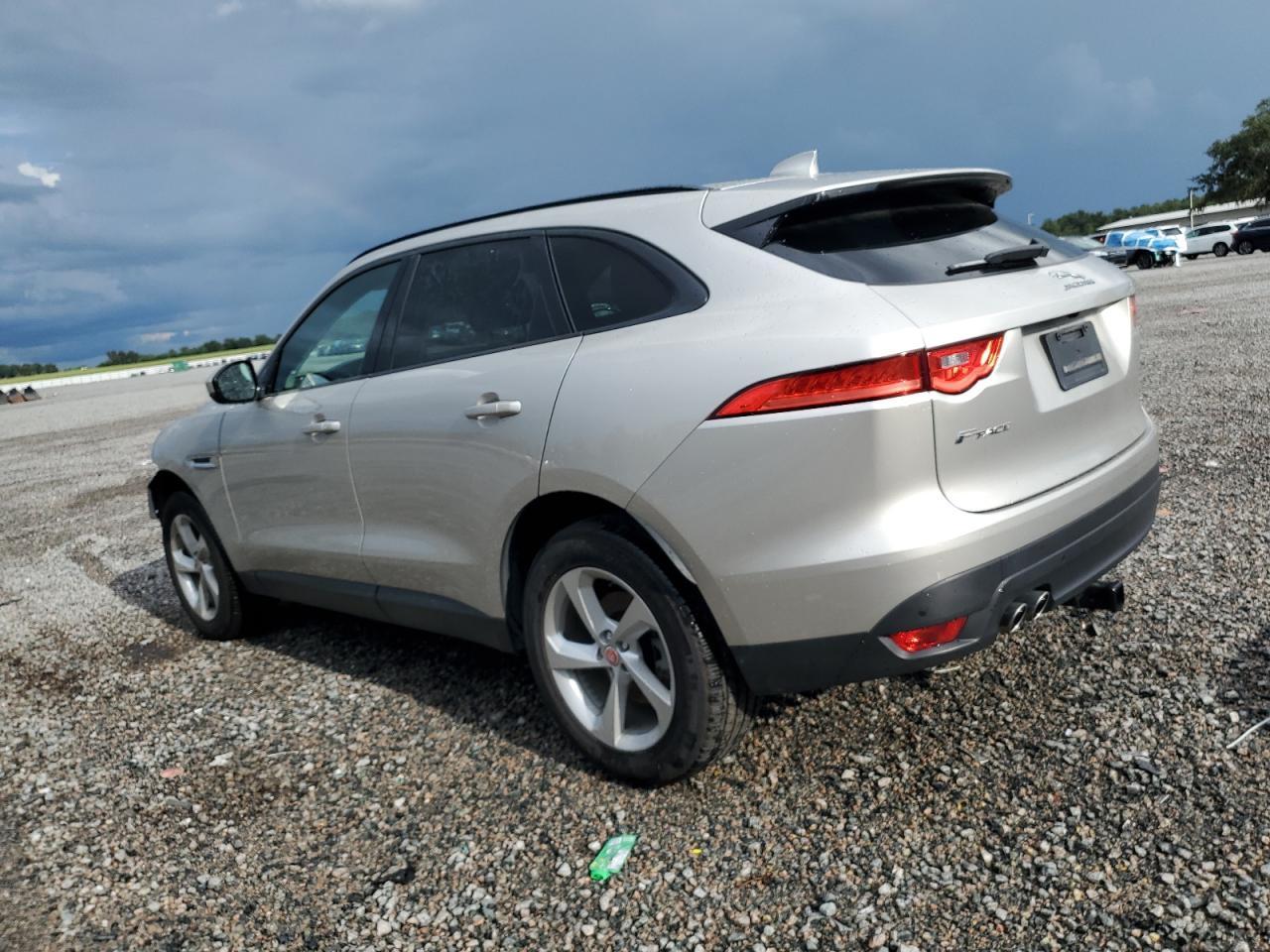 2017 JAGUAR F-Pace