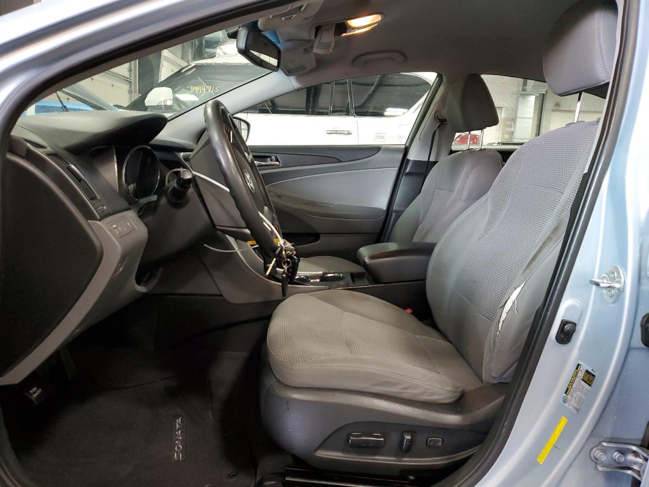 2013 HYUNDAI SONATA