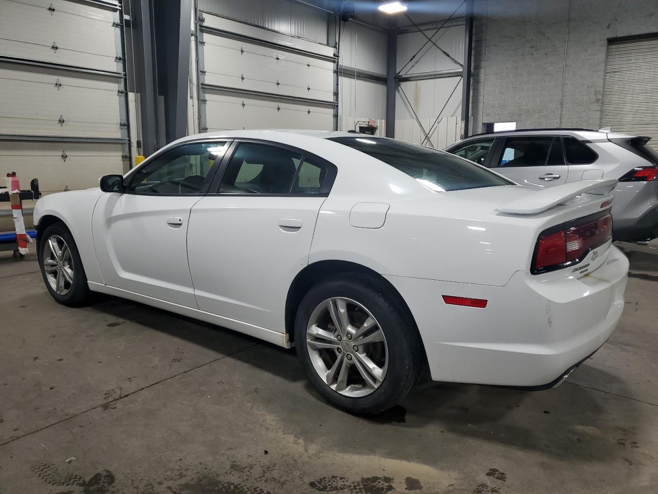 2013 DODGE CHARGER