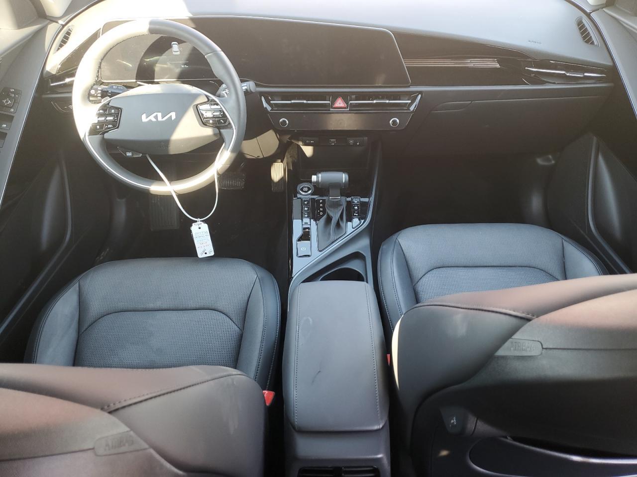 2025 KIA Niro