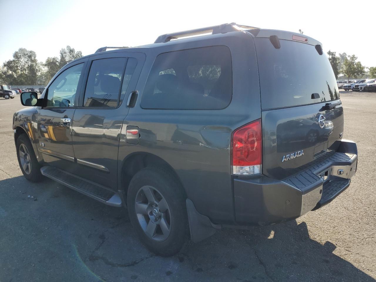 2005 NISSAN Armada