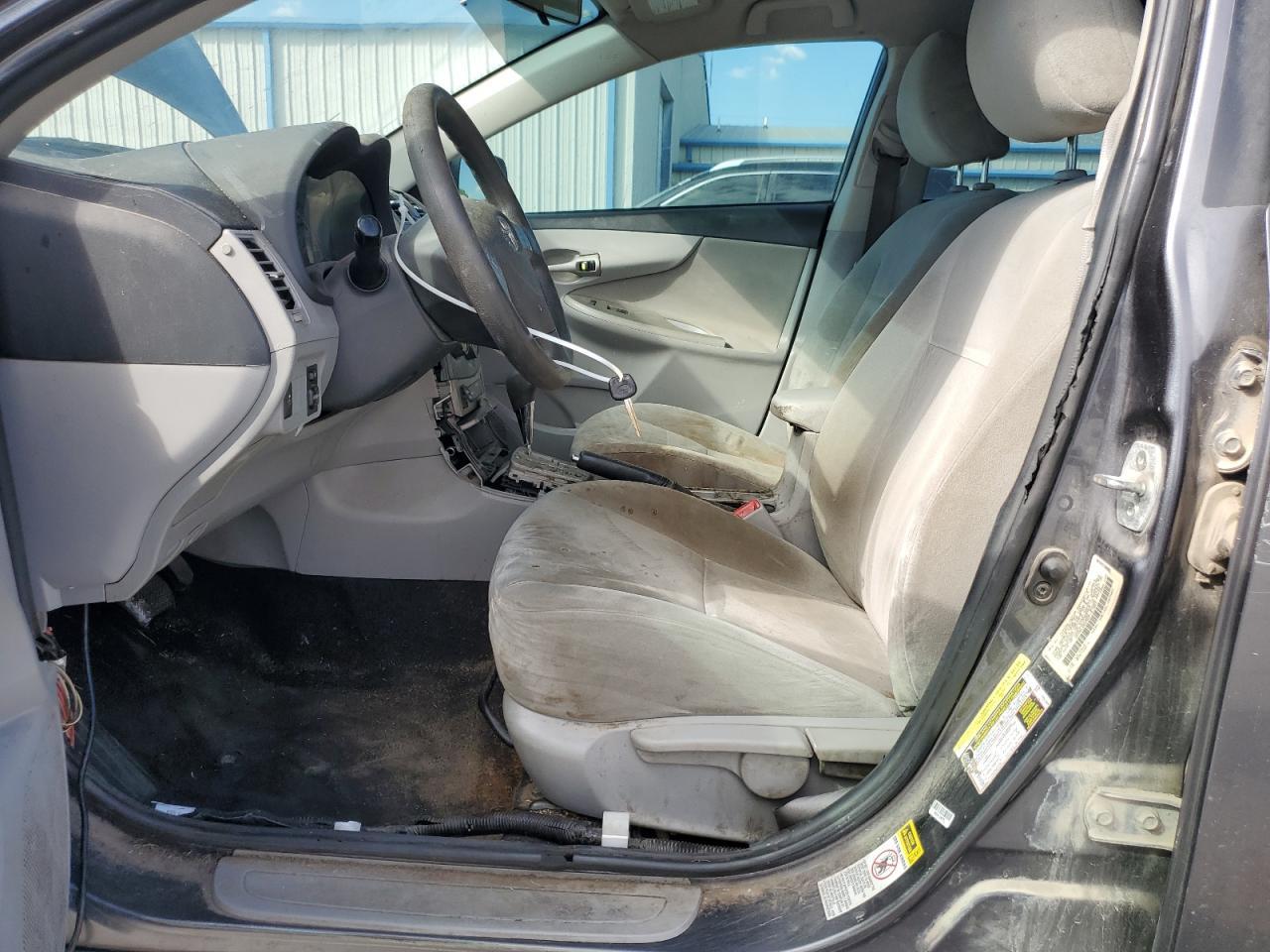 2013 TOYOTA COROLLA