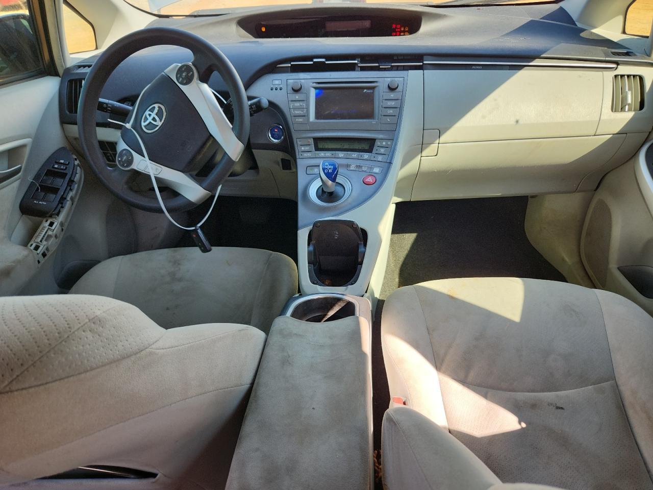 2014 TOYOTA PRIUS